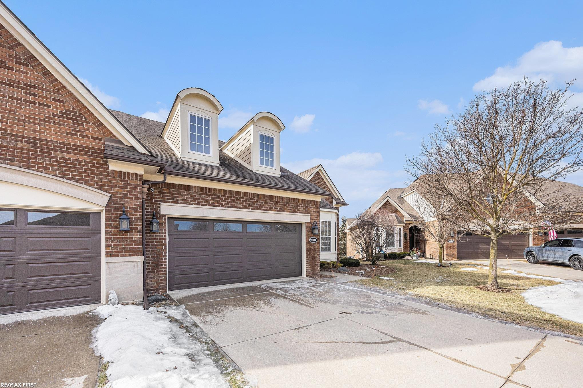 21114 Lilac Lane, Clinton Twp, MI 48036 — Photo 29