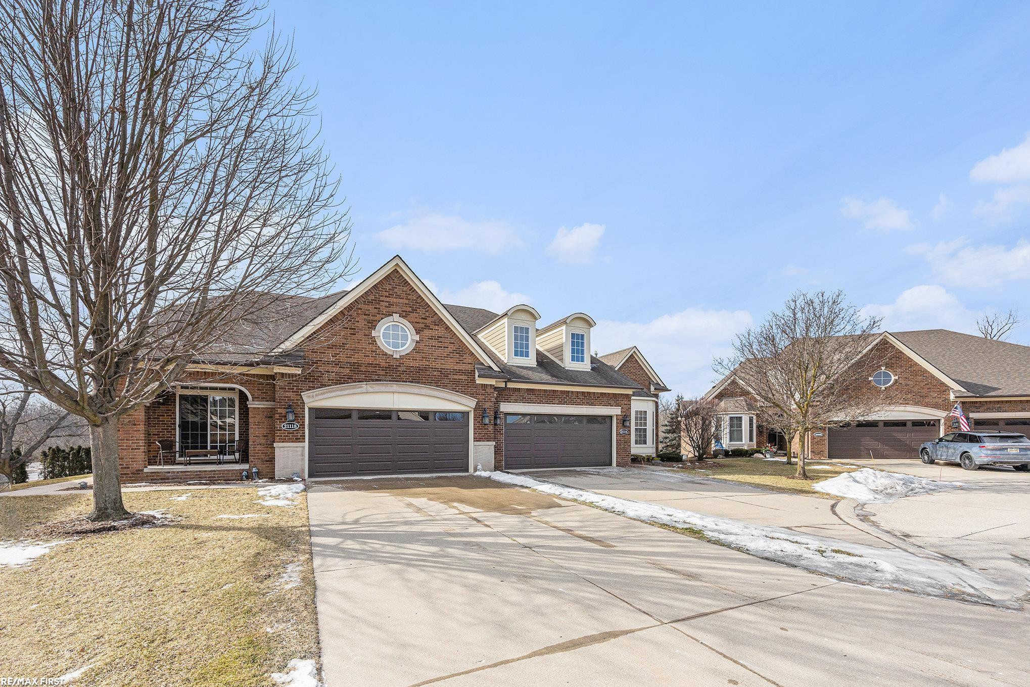 21114 Lilac Lane, Clinton Twp, MI 48036 — Photo 30