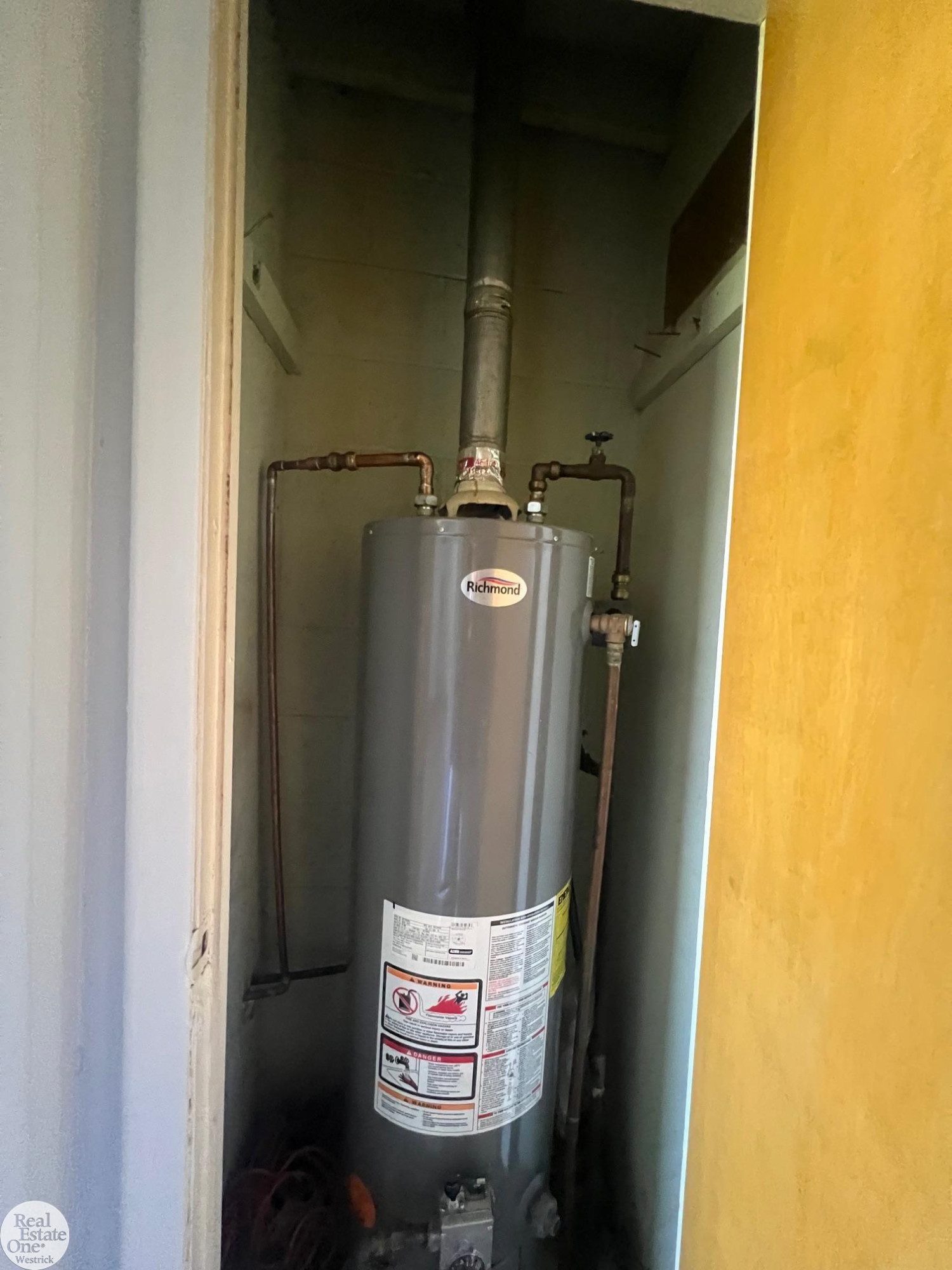 9237 River Rd UNIT&nbsp;3 Road, MI, 48001