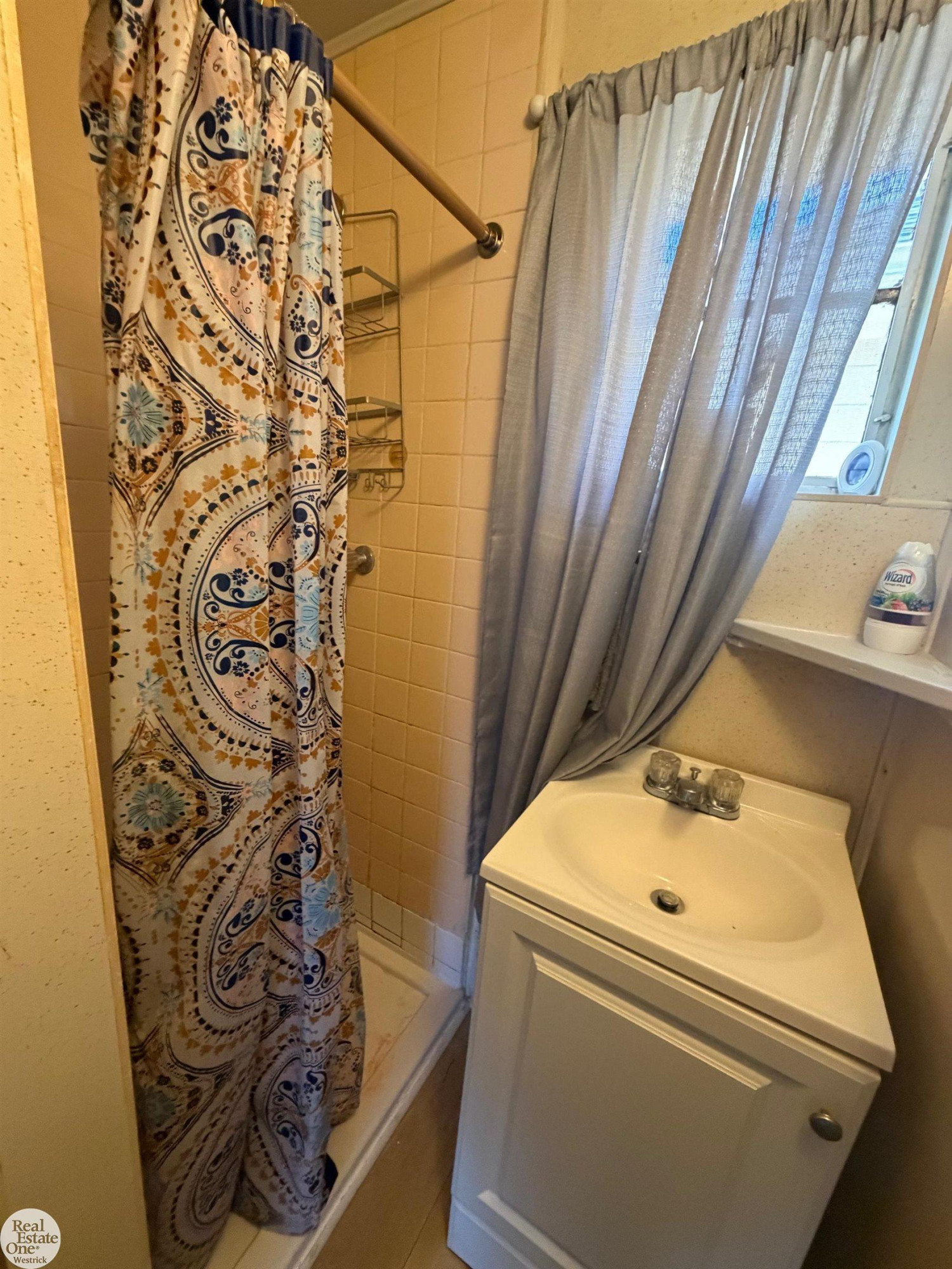 9237 River Rd UNIT&nbsp;3 Road, MI, 48001