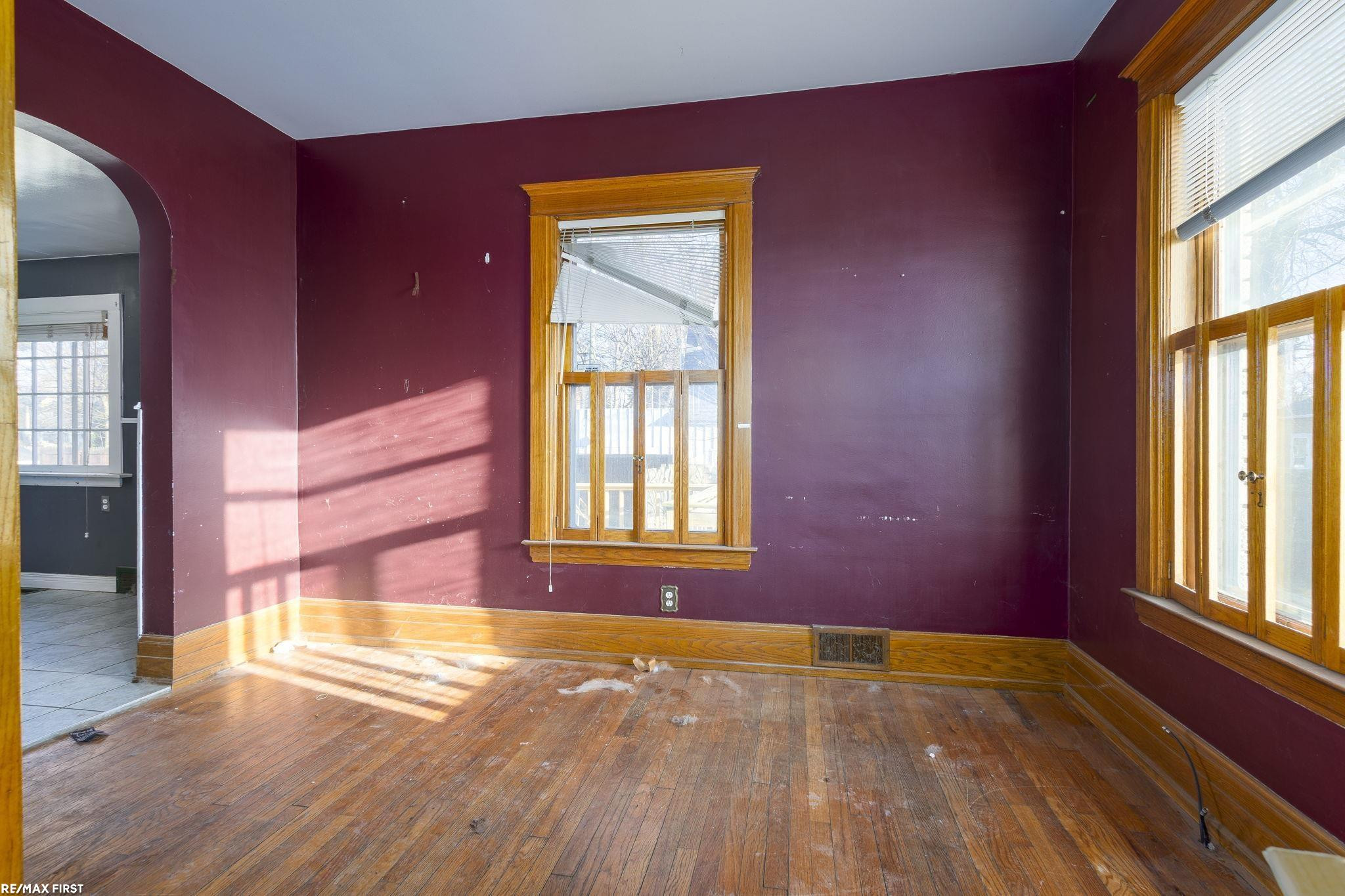 24 Grand Ave Avenue, Mount Clemens, MI 48043 — Photo 9