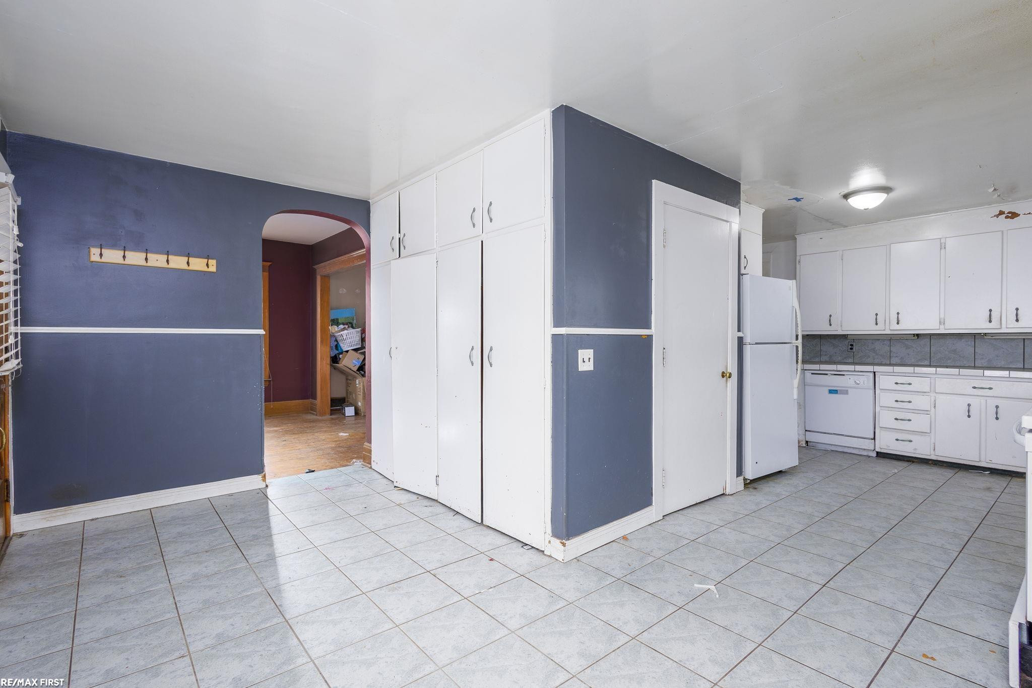 24 Grand Ave Avenue, Mount Clemens, MI 48043 — Photo 14
