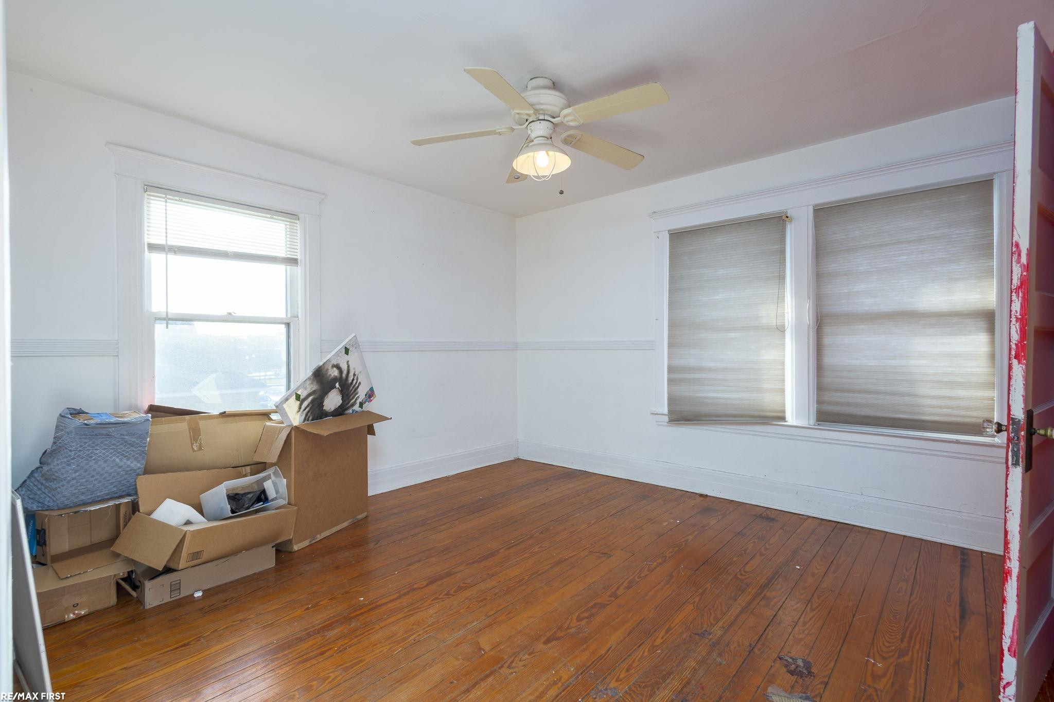 24 Grand Ave Avenue, Mount Clemens, MI 48043 — Photo 18