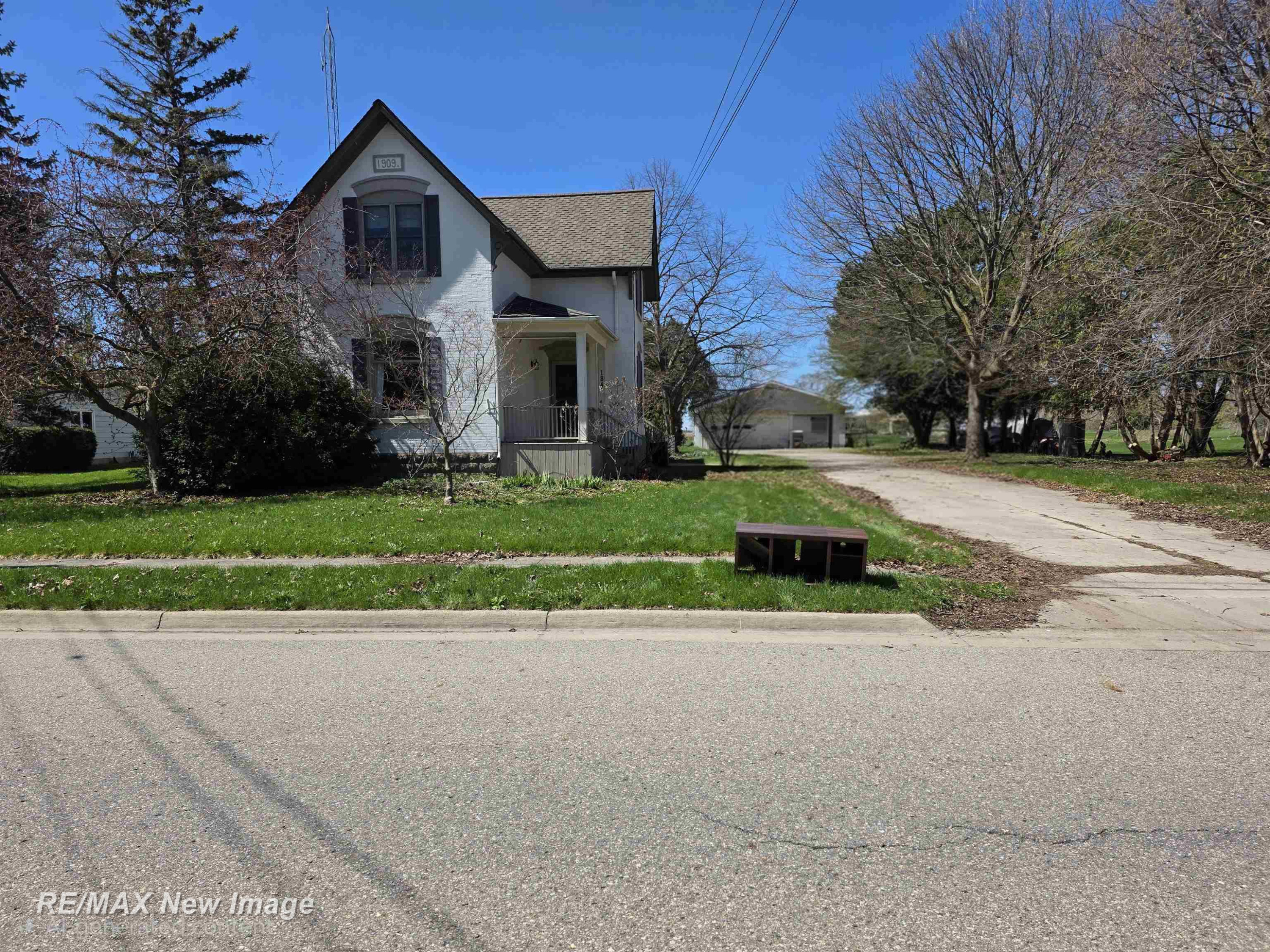184 S Main Street, MI — Photo 3