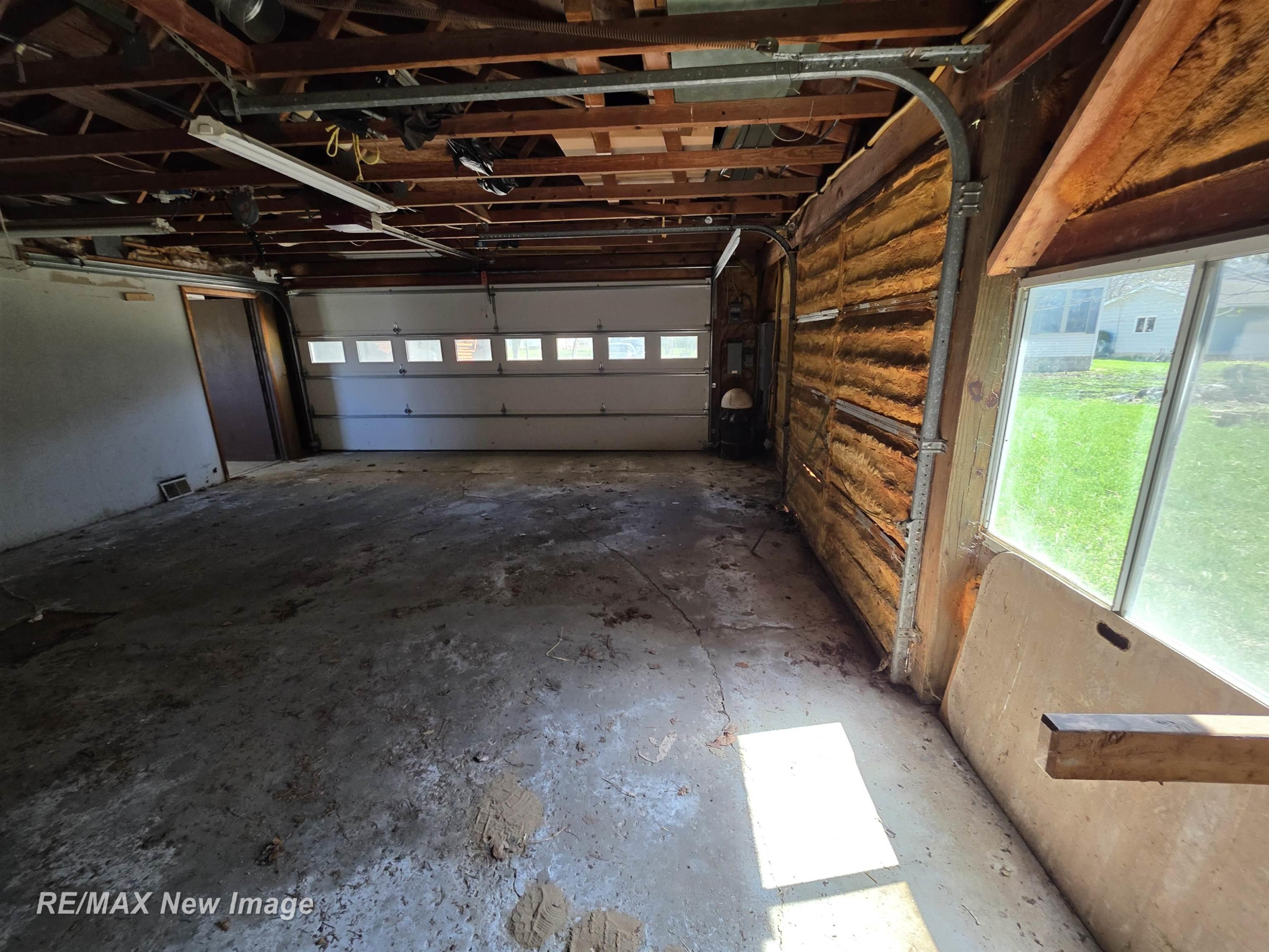 184 S Main Street, MI — Photo 47