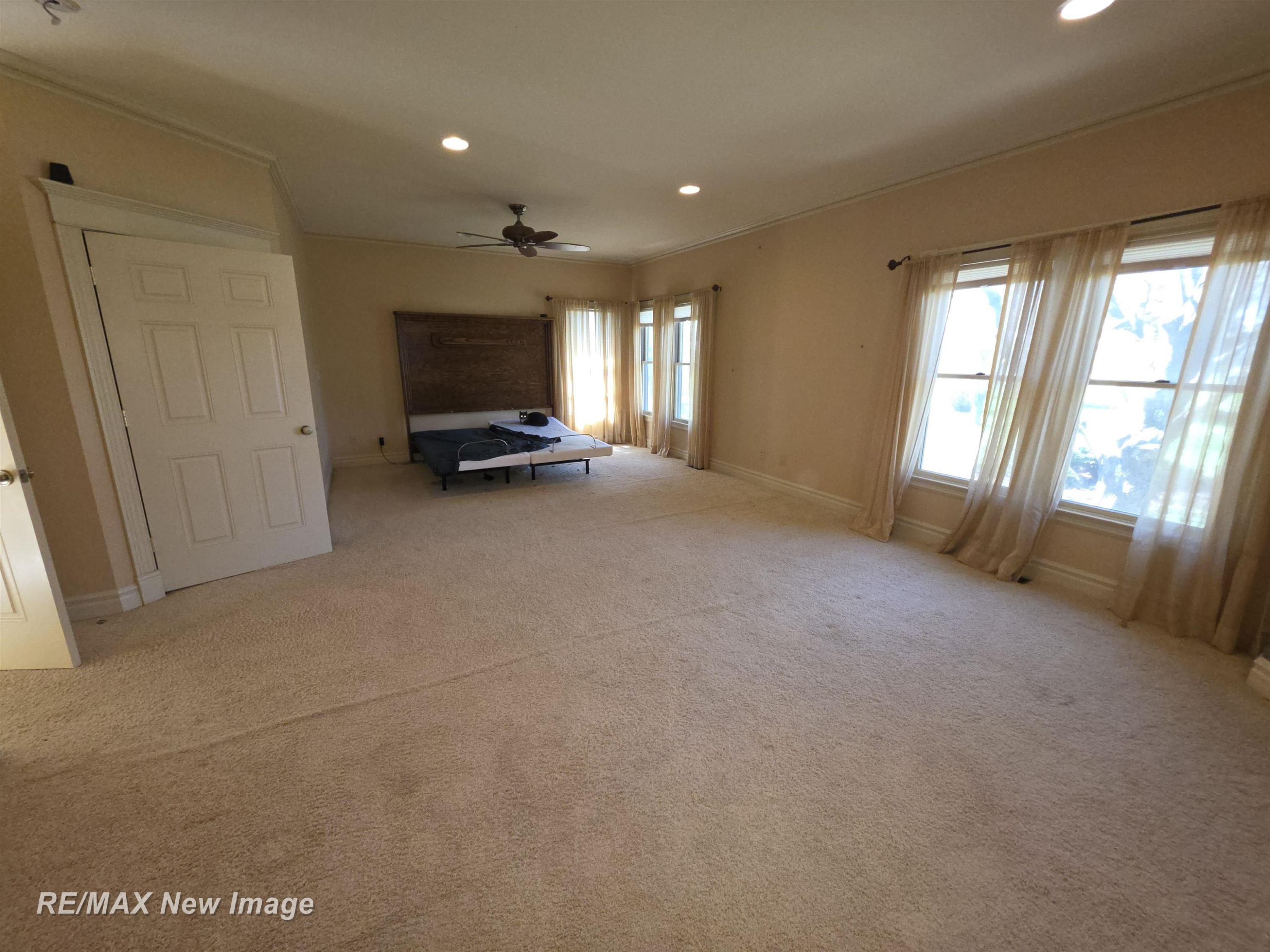 184 S Main Street, MI — Photo 28