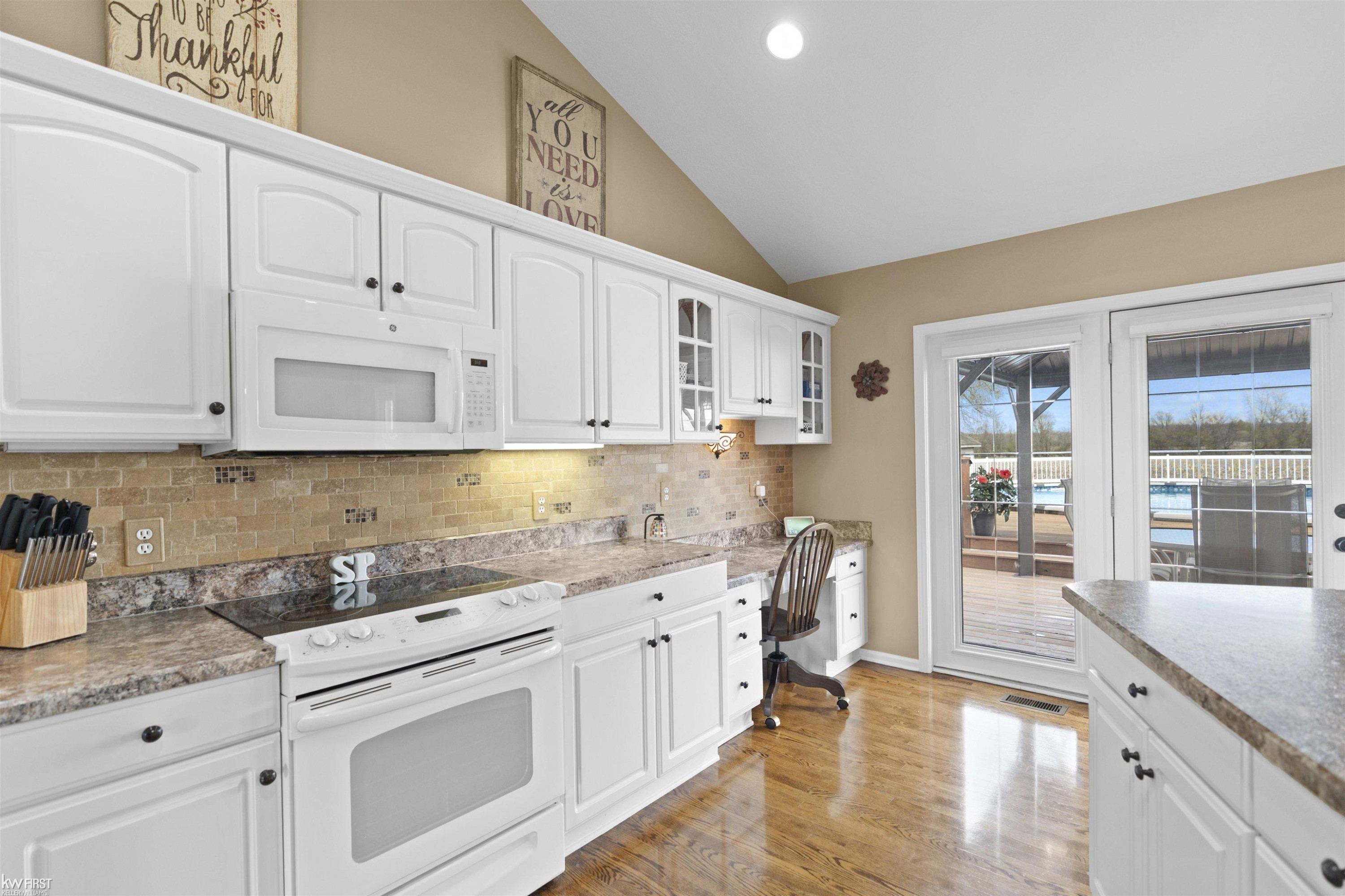 8094 Flintlock Road, Mount Morris, MI 48458 — Photo 17