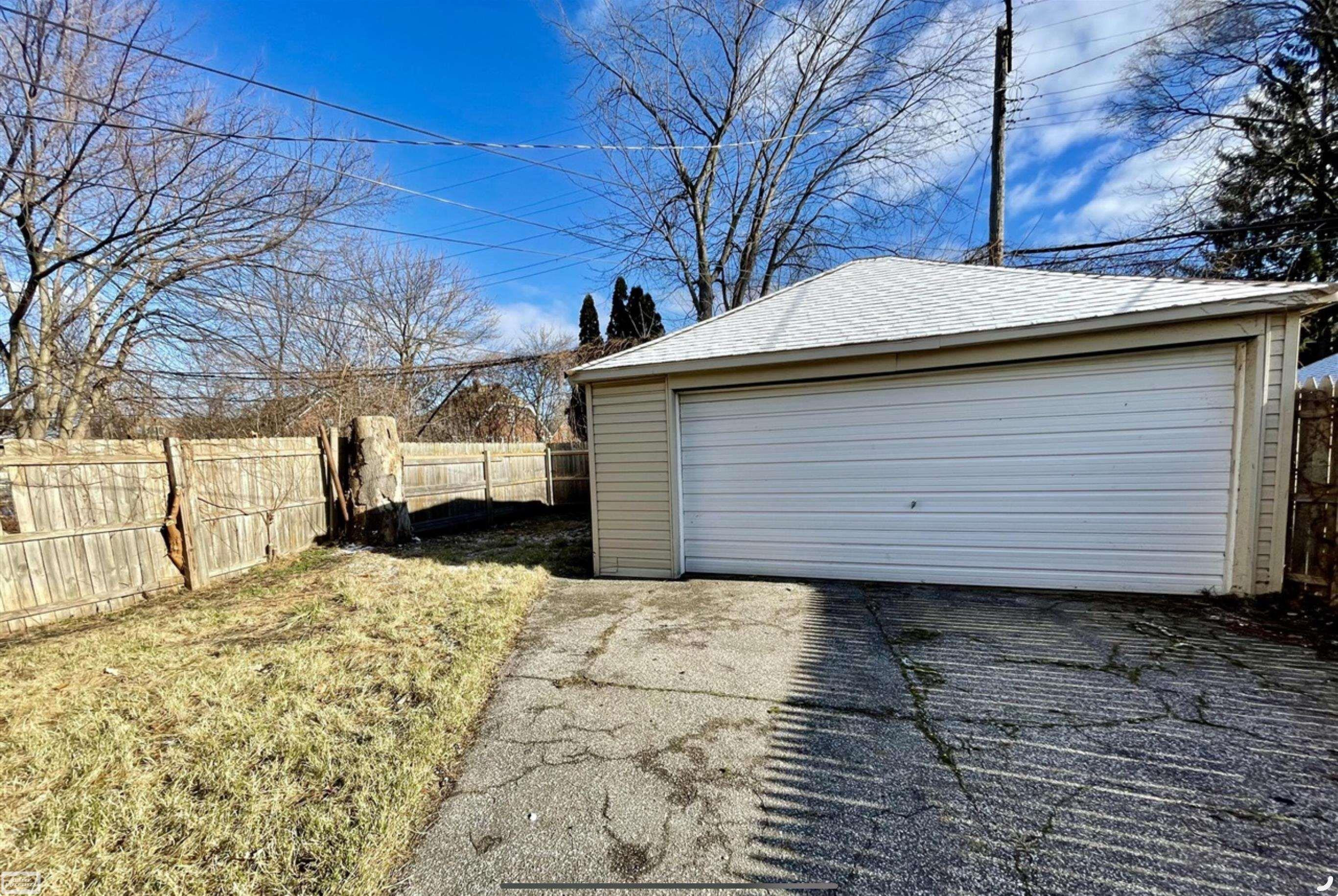 17198 Bradford St Street, Detroit, MI 48205 — Photo 2
