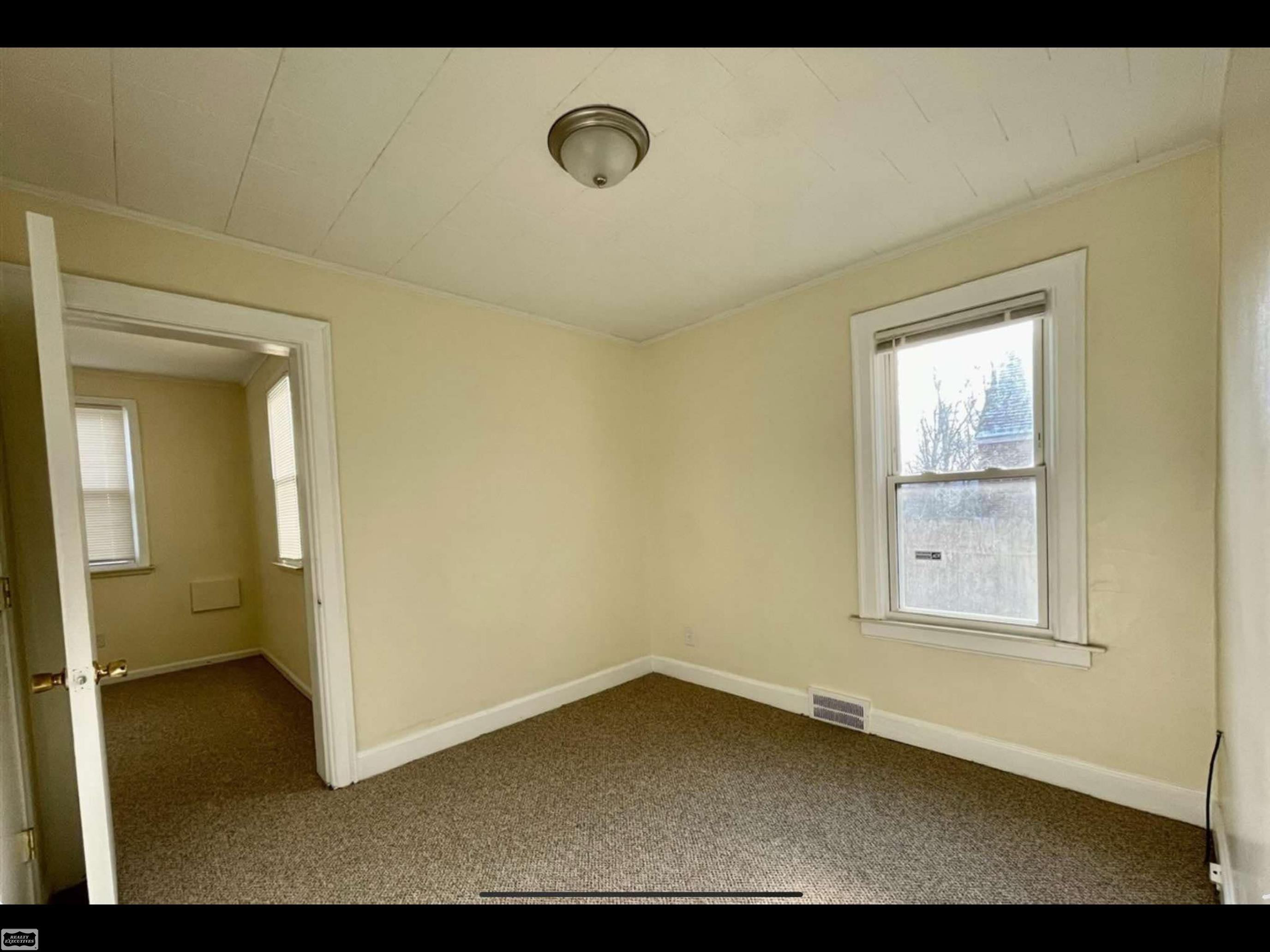 17198 Bradford St Street, Detroit, MI 48205 — Photo 6