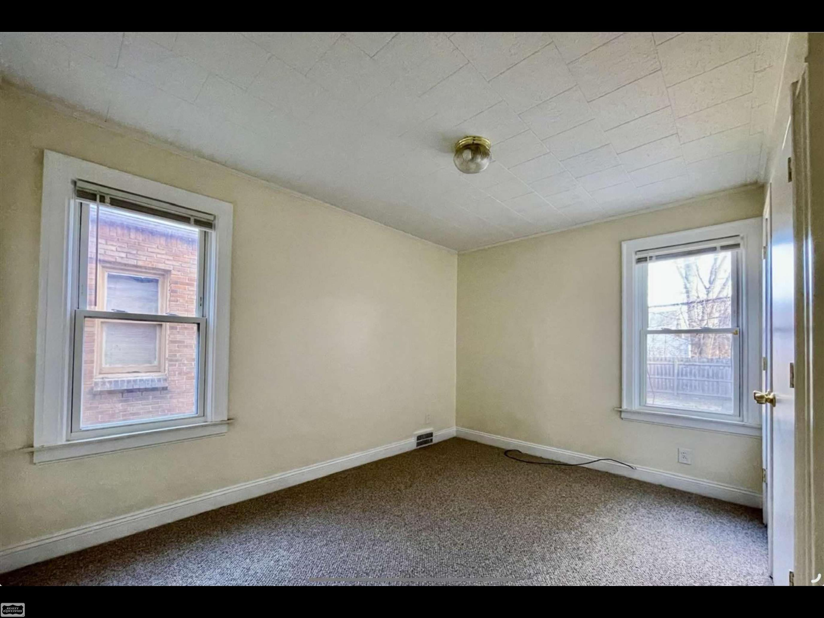 17198 Bradford St Street, Detroit, MI 48205 — Photo 7
