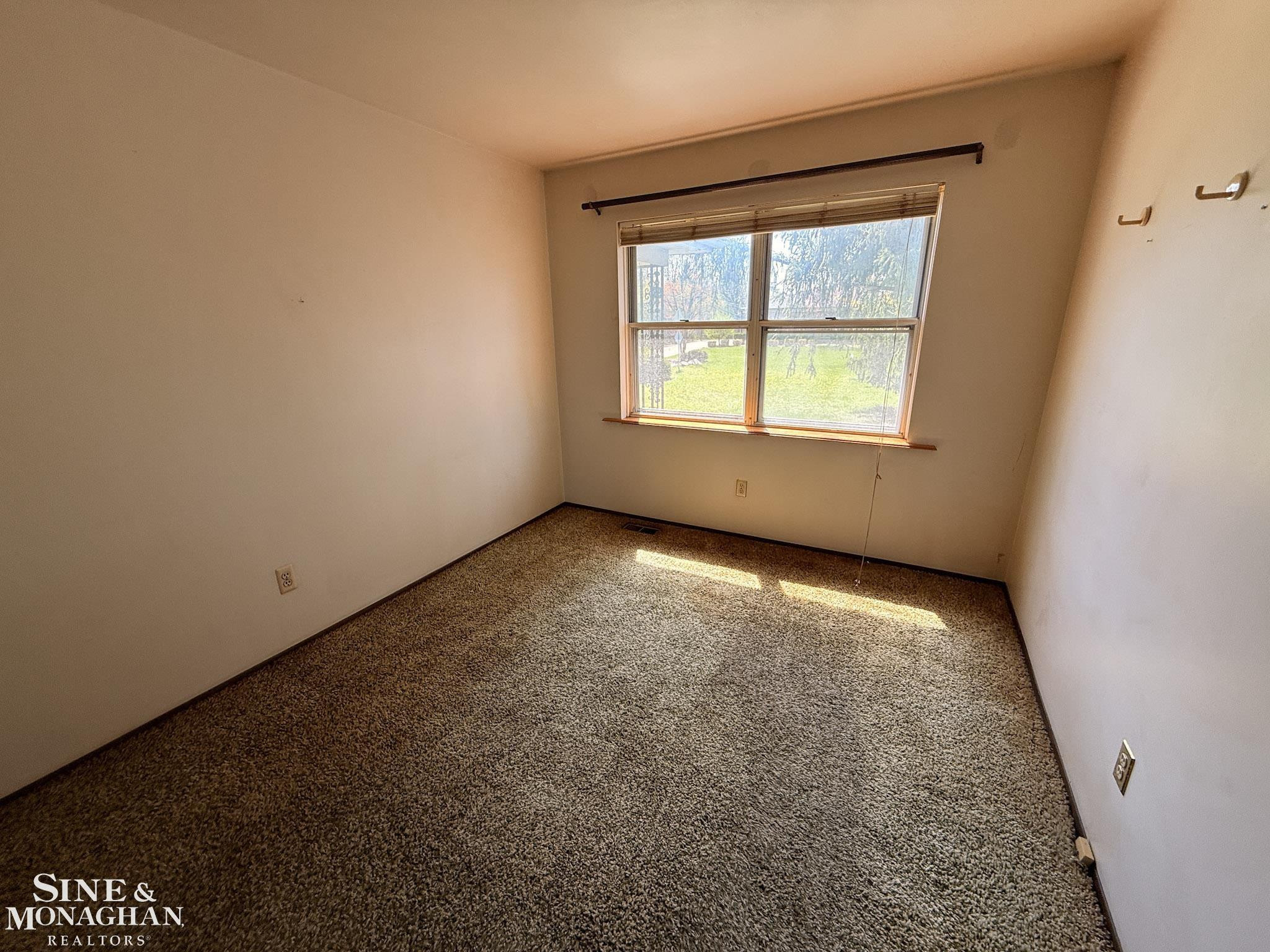 6655 Lee Crest Drive, West Bloomfield, MI — Photo 10