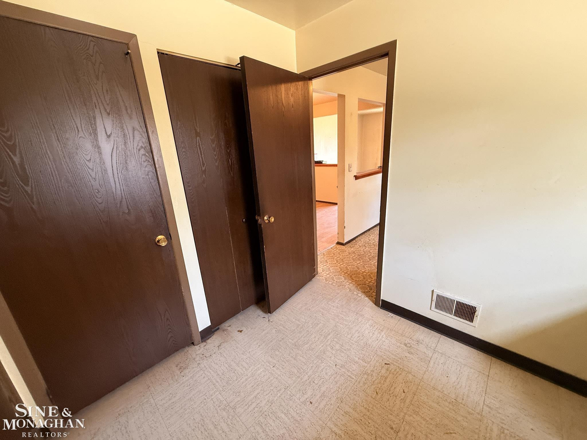 6655 Lee Crest Drive, West Bloomfield, MI — Photo 41