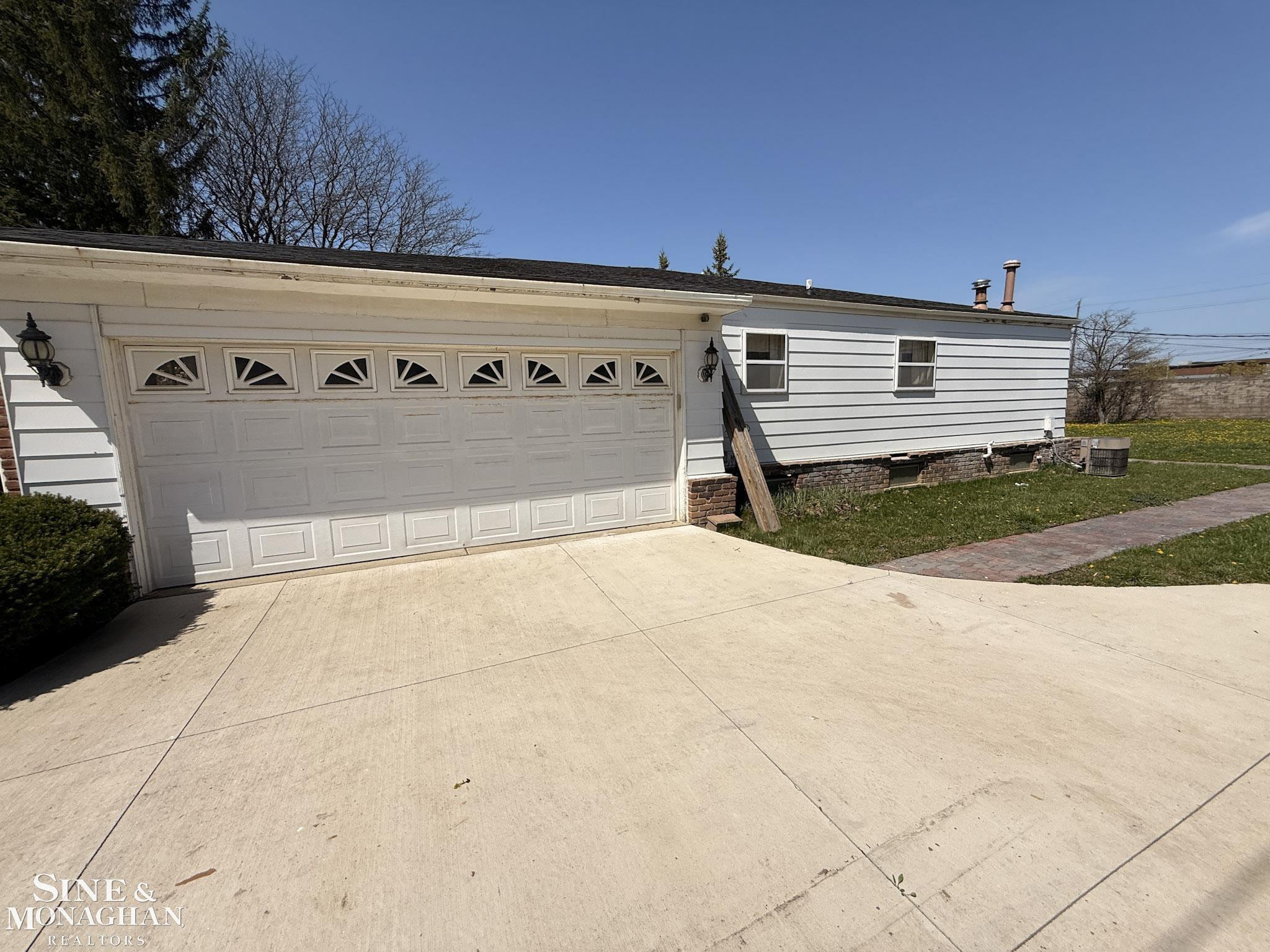 6655 Lee Crest Drive, West Bloomfield, MI — Photo 59