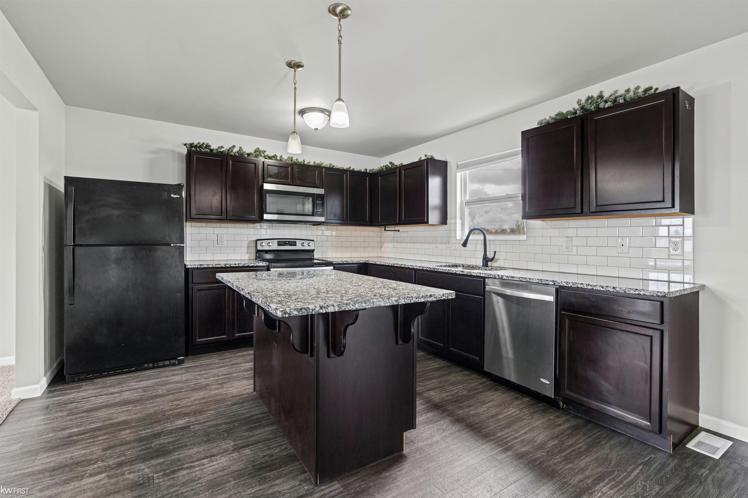3005 Oxford Lane, Flushing, MI 48433 — Photo 15