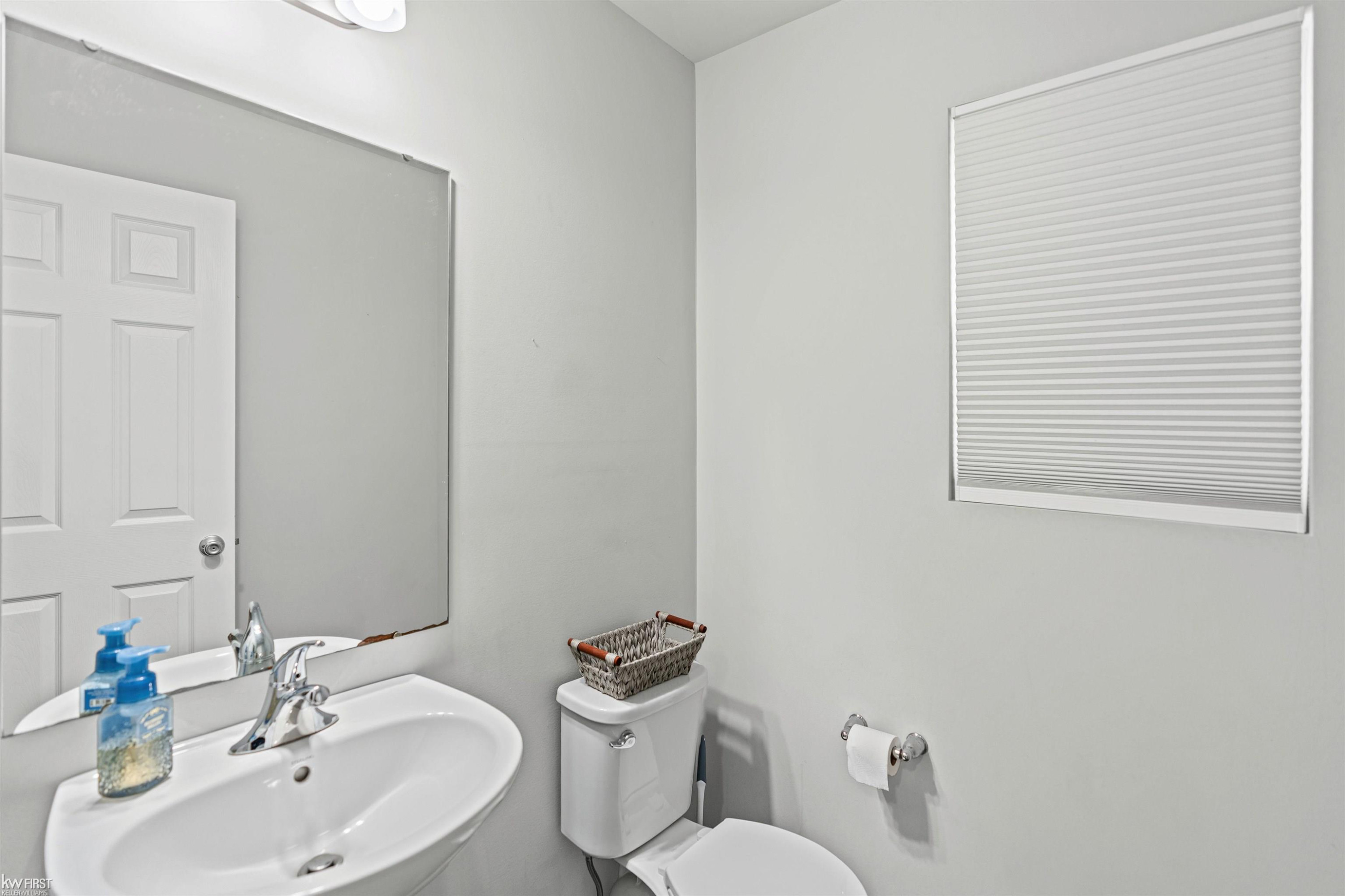 3005 Oxford Lane, Flushing, MI 48433 — Photo 24