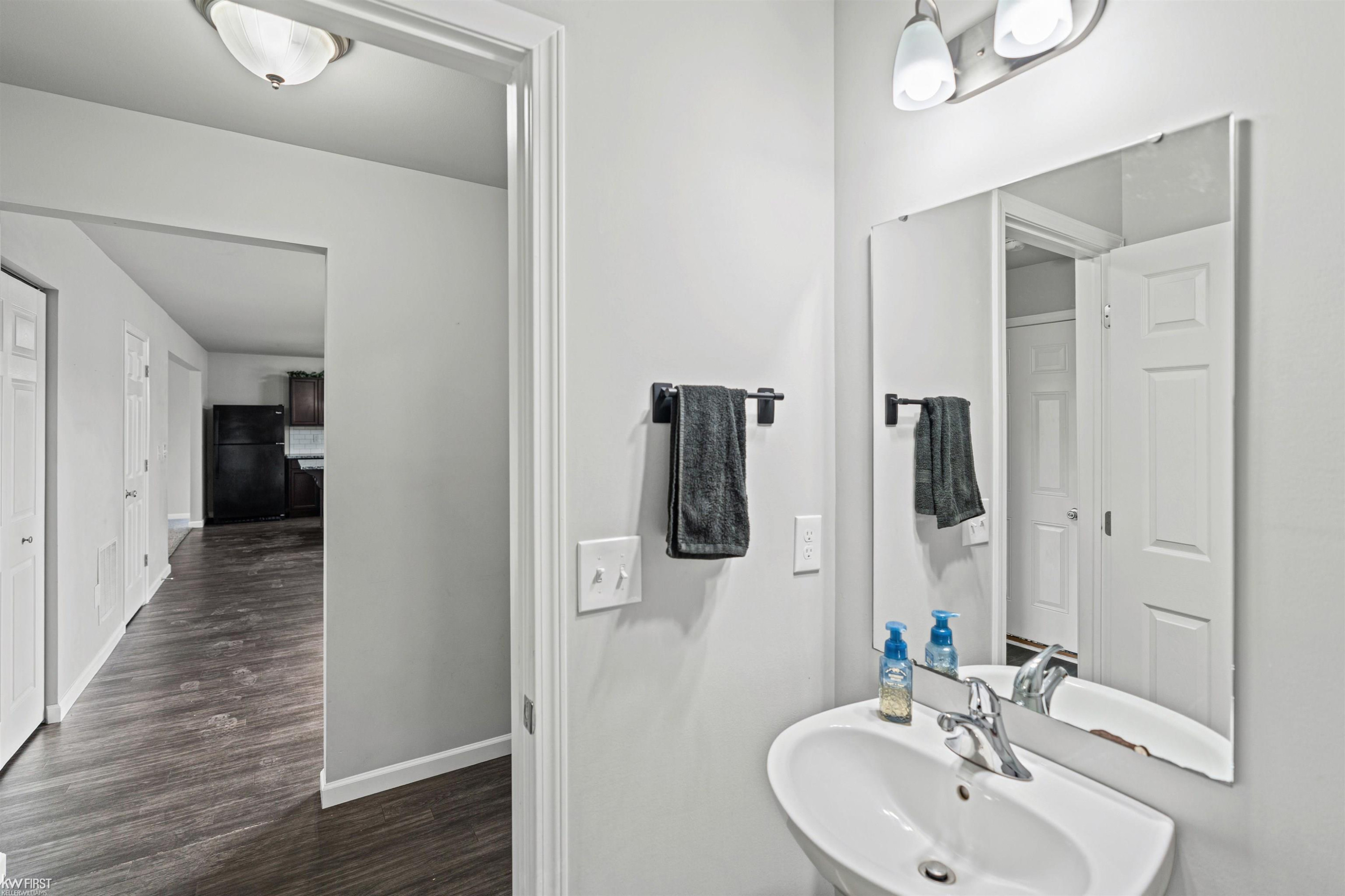 3005 Oxford Lane, Flushing, MI 48433 — Photo 25