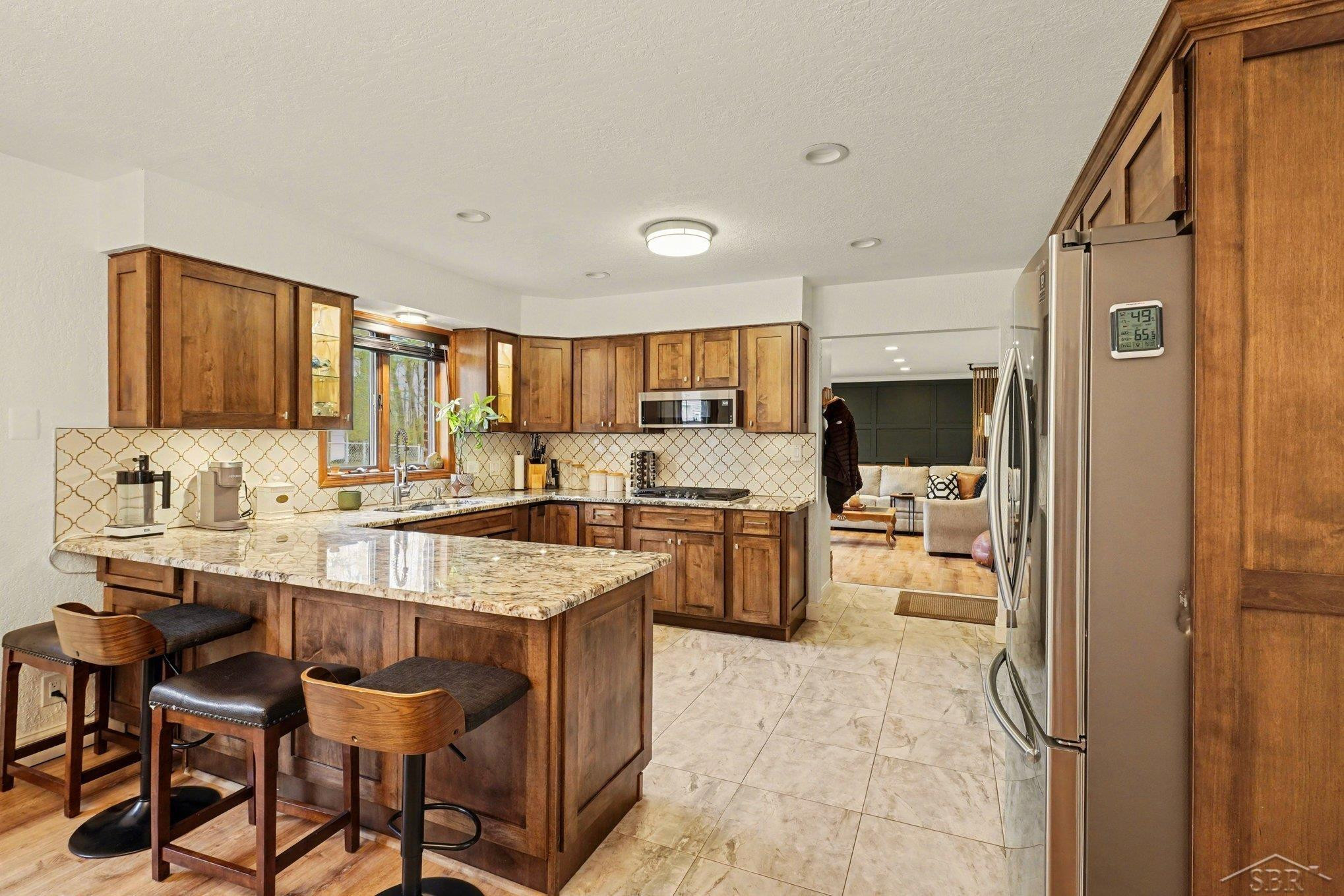 1329 Woodnoll Drive, Flint, MI 48507 — Photo 12