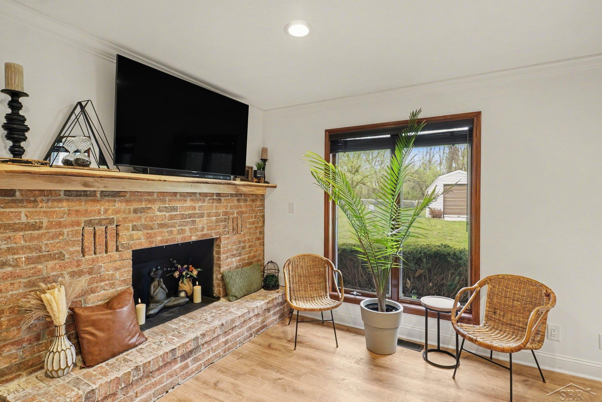 1329 Woodnoll Drive, Flint, MI 48507 — Photo 15