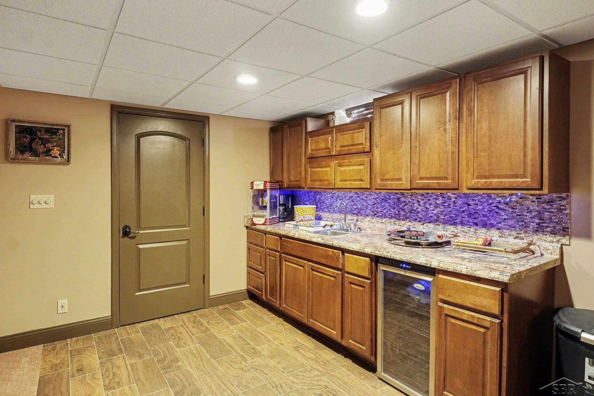 1329 Woodnoll Drive, Flint, MI 48507 — Photo 32