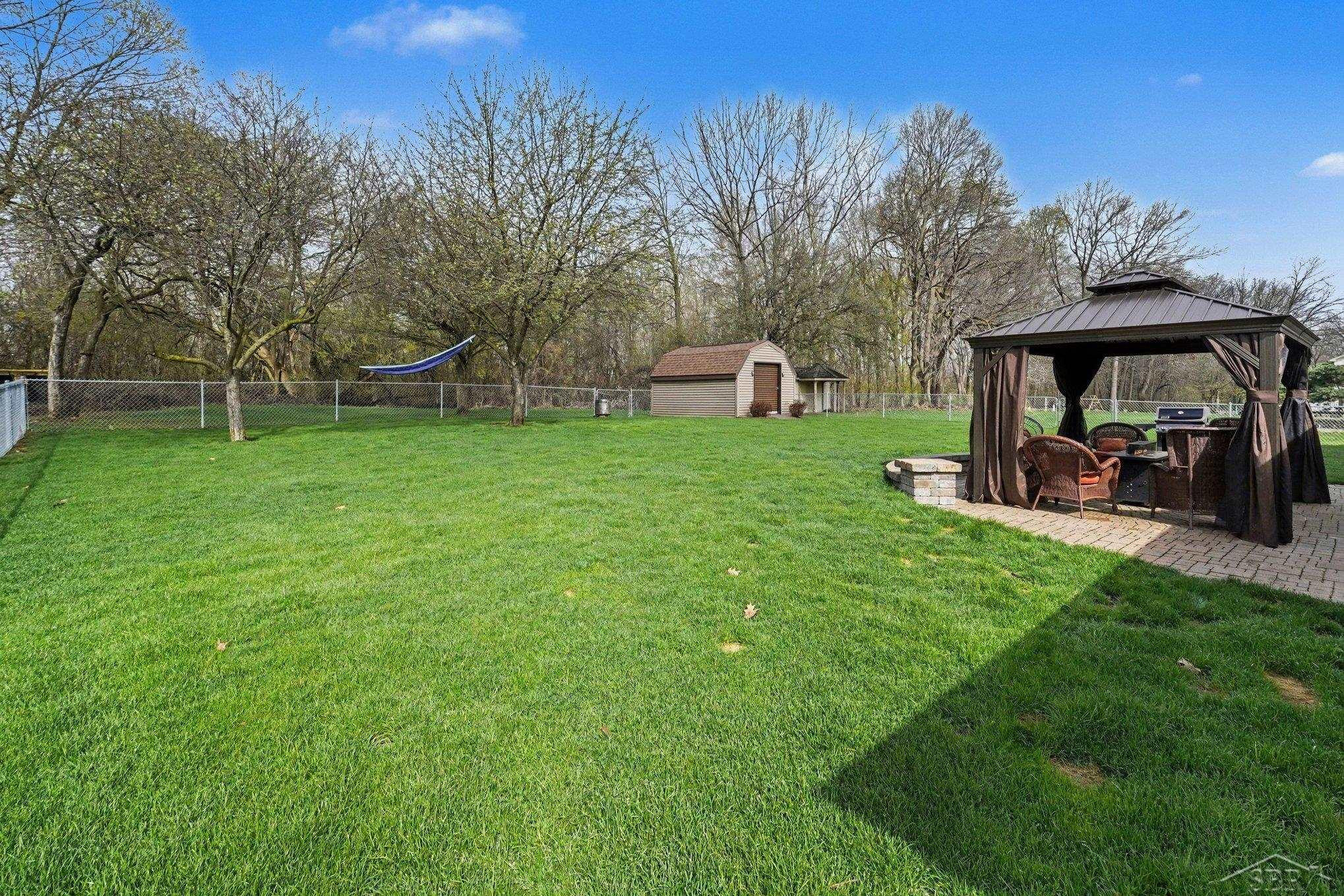 1329 Woodnoll Drive, Flint, MI 48507 — Photo 35
