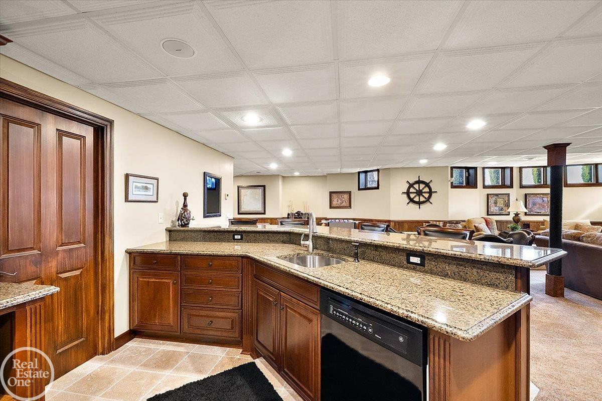 49515 Regatta Street, MI, 48047