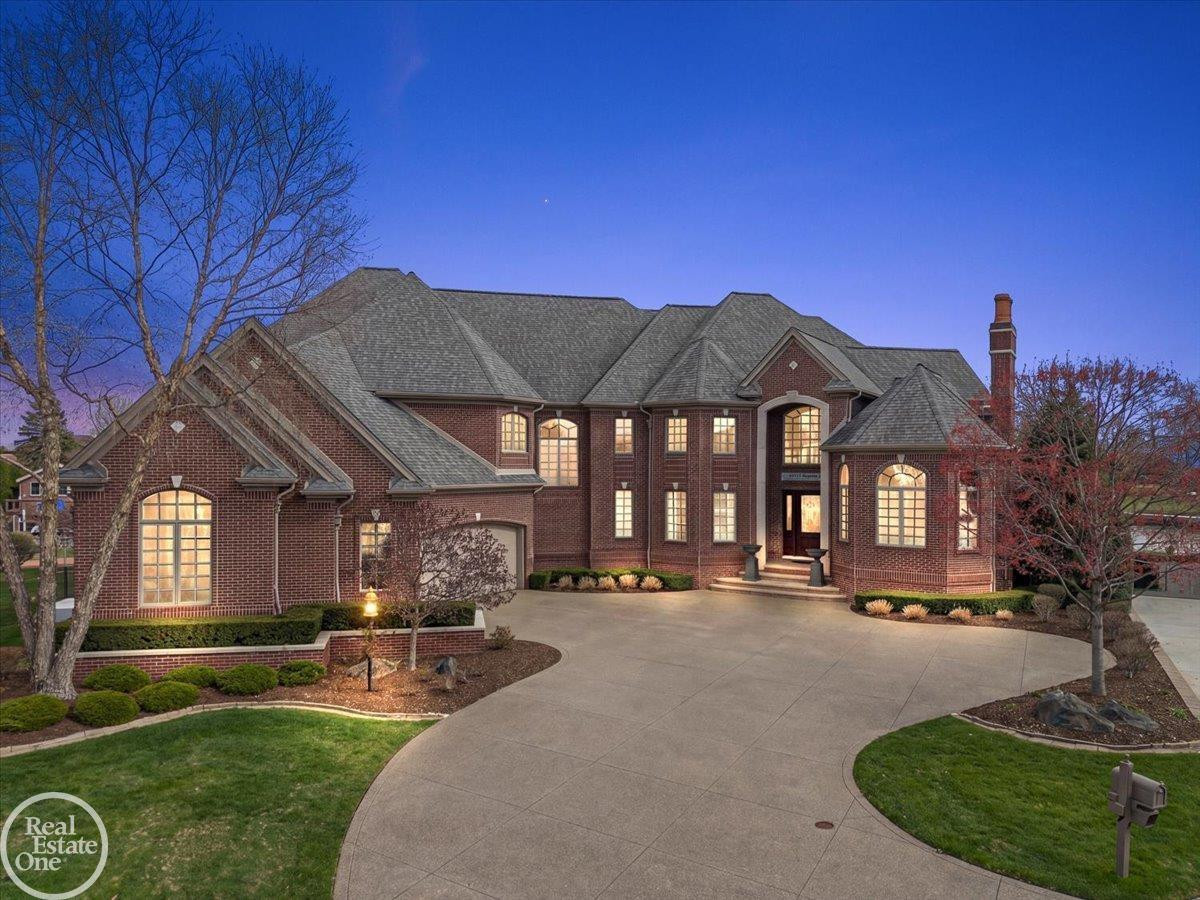 49515 Regatta Street, MI, 48047