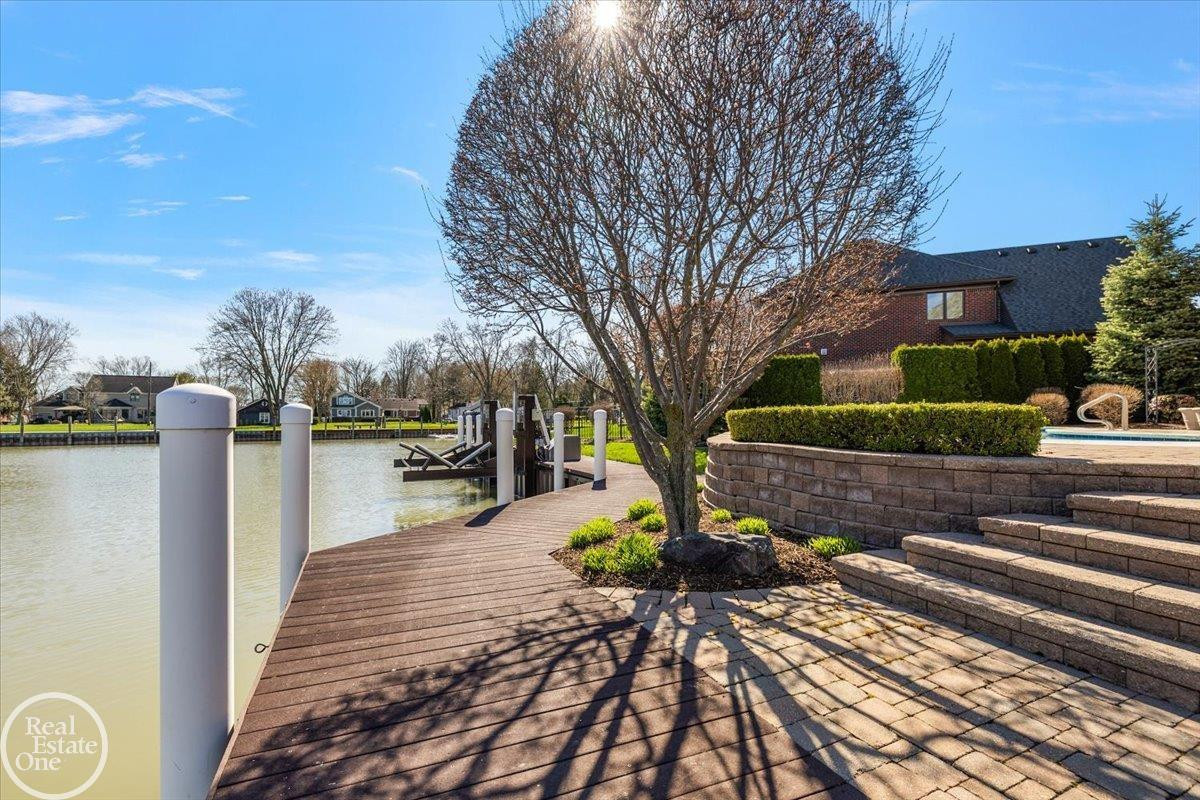 49515 Regatta Street, MI, 48047