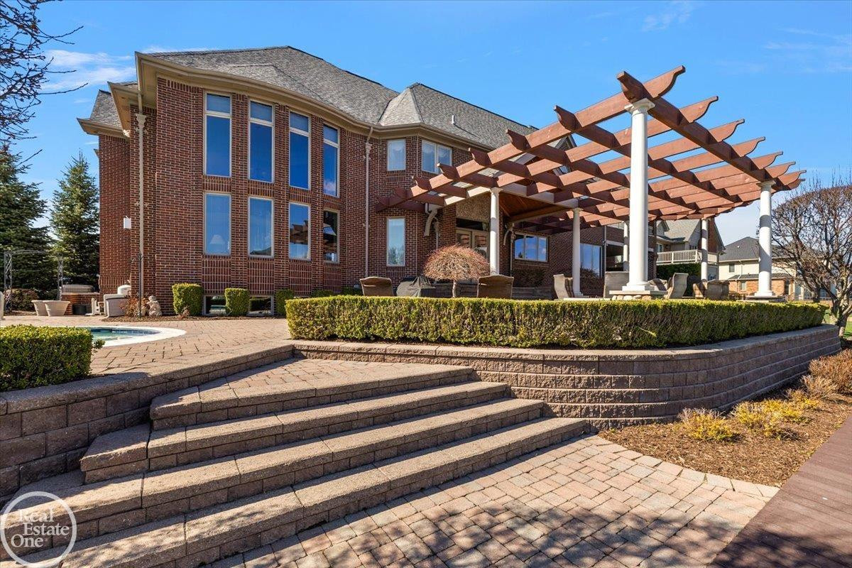 49515 Regatta Street, MI, 48047