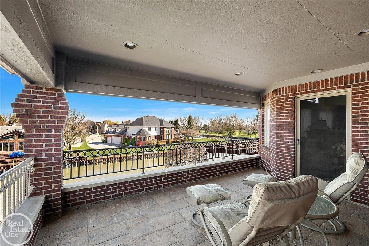 49515 Regatta Street, MI, 48047