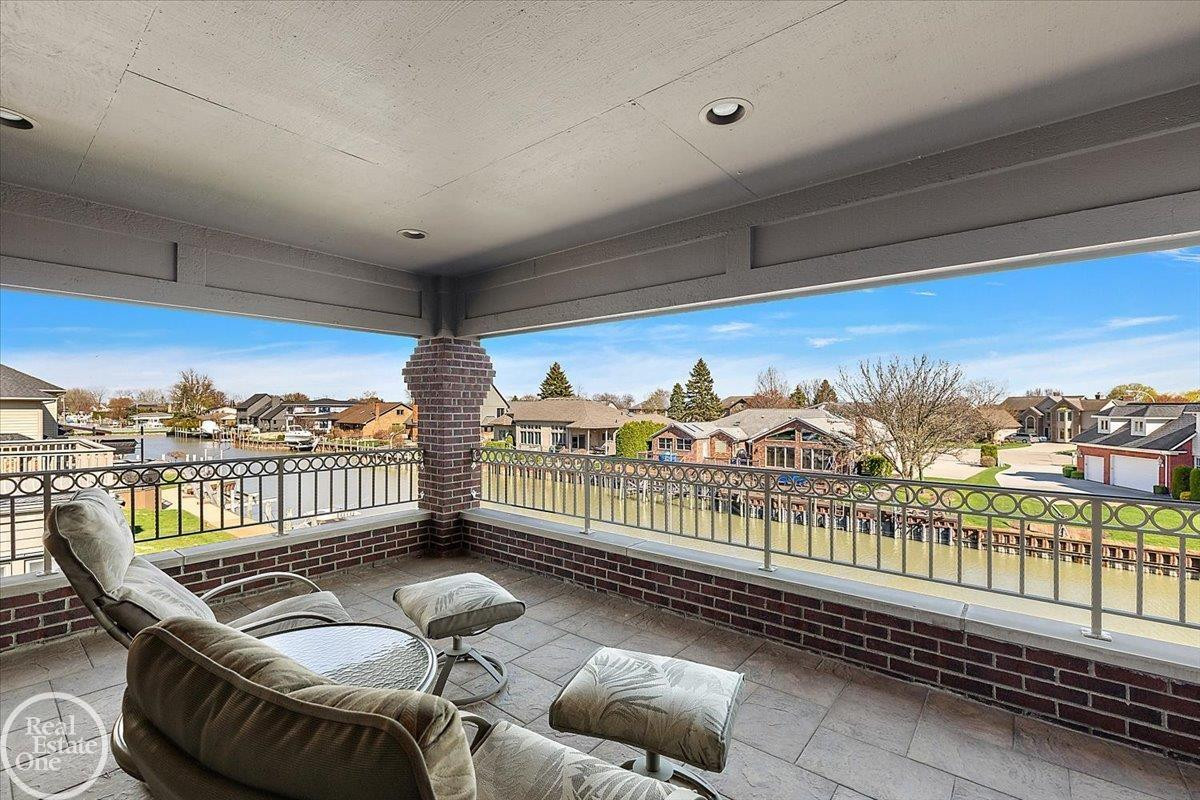 49515 Regatta Street, MI, 48047