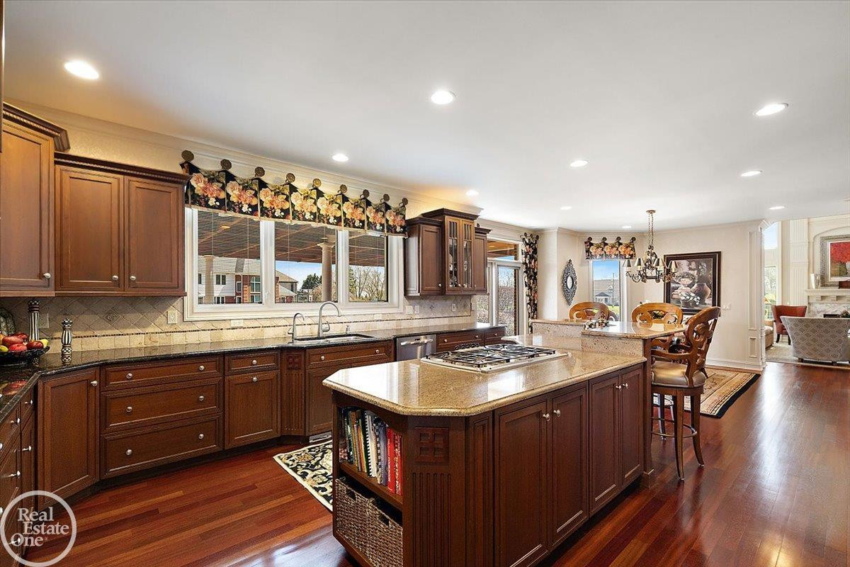 49515 Regatta Street, MI, 48047