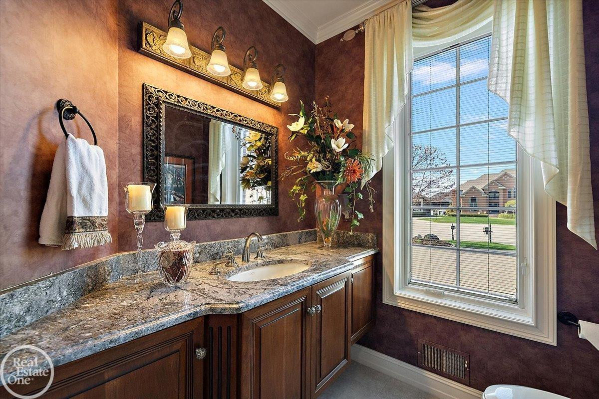 49515 Regatta Street, MI, 48047