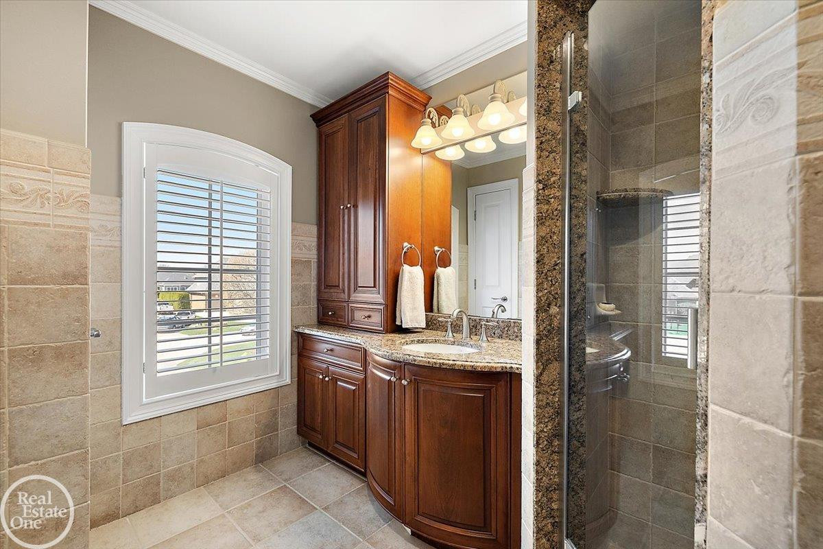 49515 Regatta Street, MI, 48047