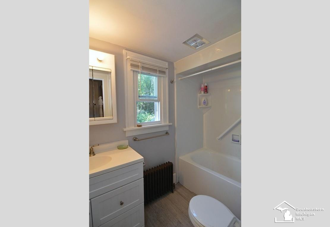 7808 Lewis Avenue, Temperance, MI 48182 — Photo 8