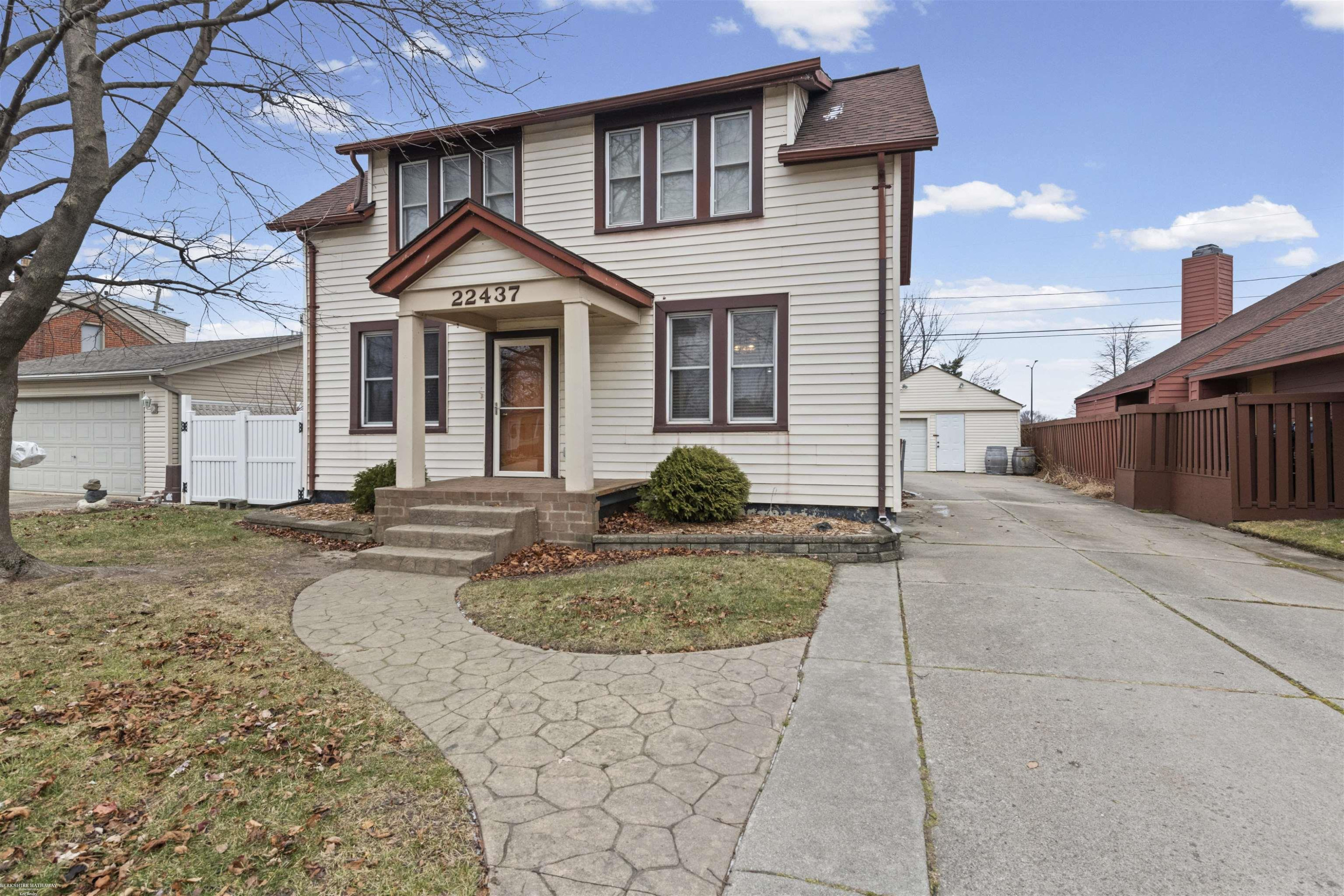 22437 Milner Street, Saint Clair Shores, MI 48081 — Photo 4