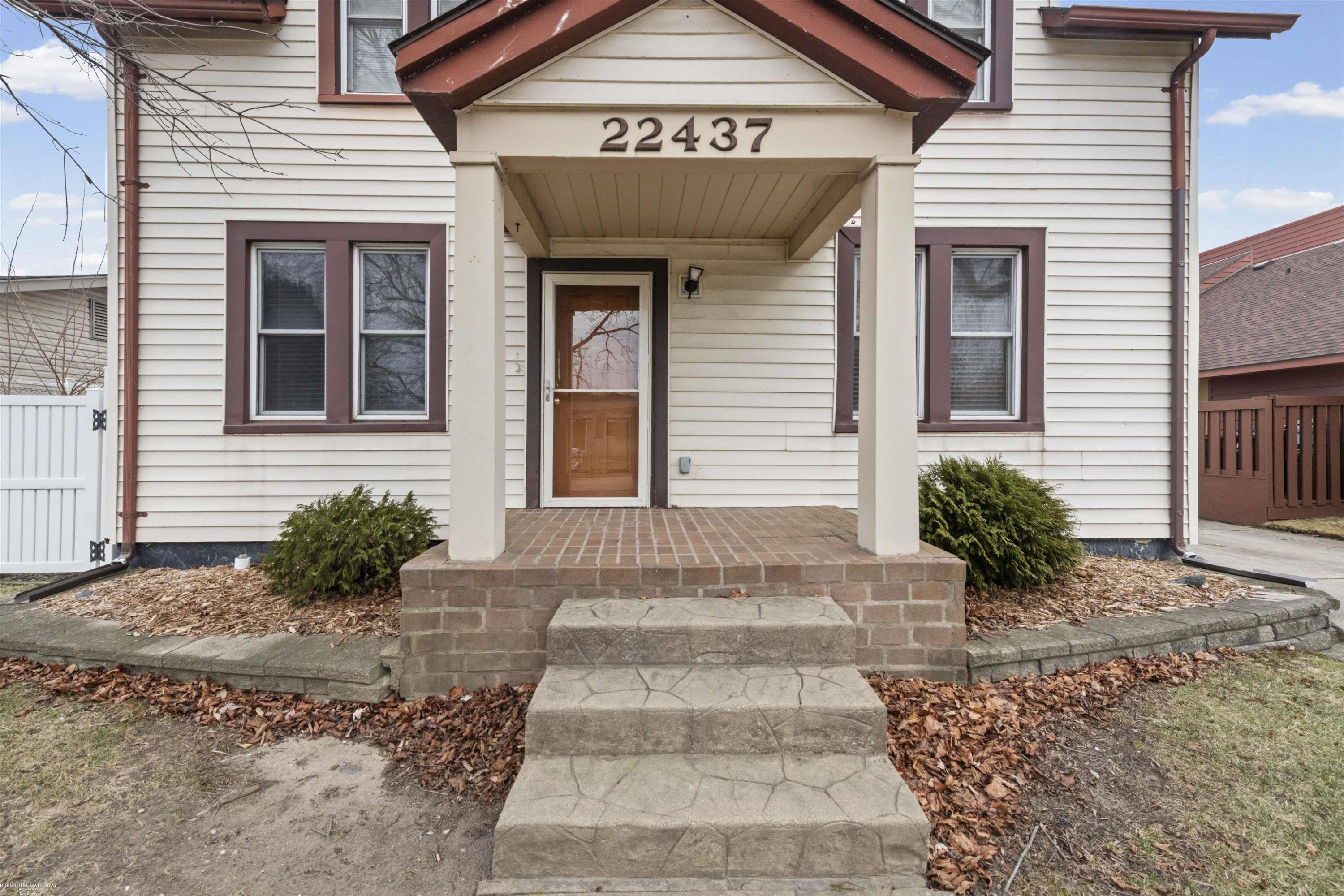 22437 Milner Street, Saint Clair Shores, MI 48081 — Photo 5