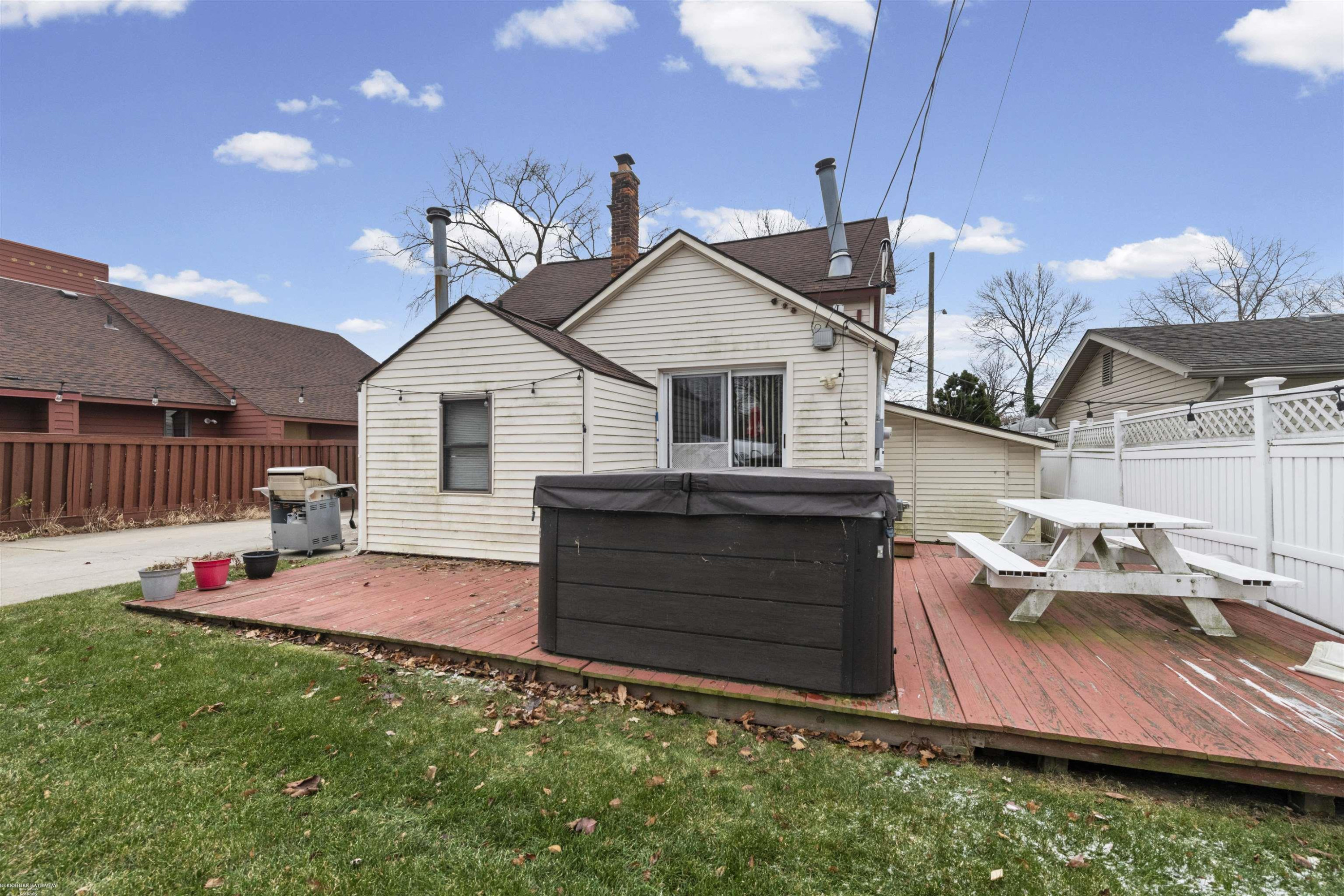 22437 Milner Street, Saint Clair Shores, MI 48081 — Photo 24