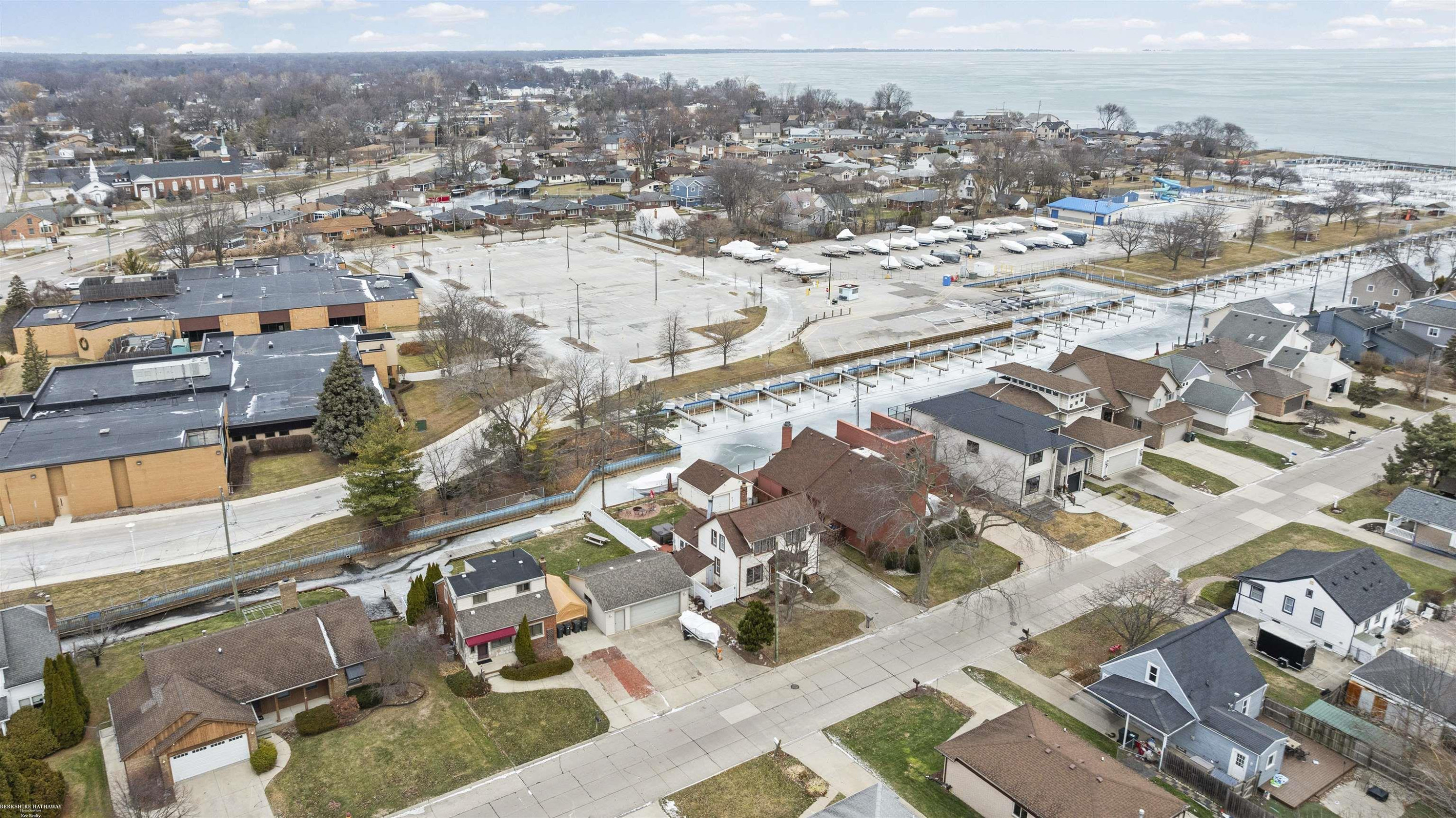 22437 Milner Street, Saint Clair Shores, MI 48081 — Photo 34