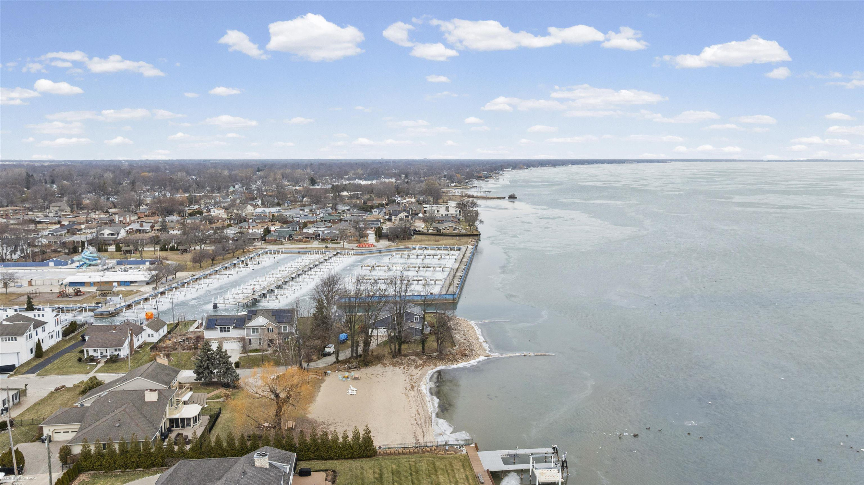 22437 Milner Street, Saint Clair Shores, MI 48081 — Photo 41