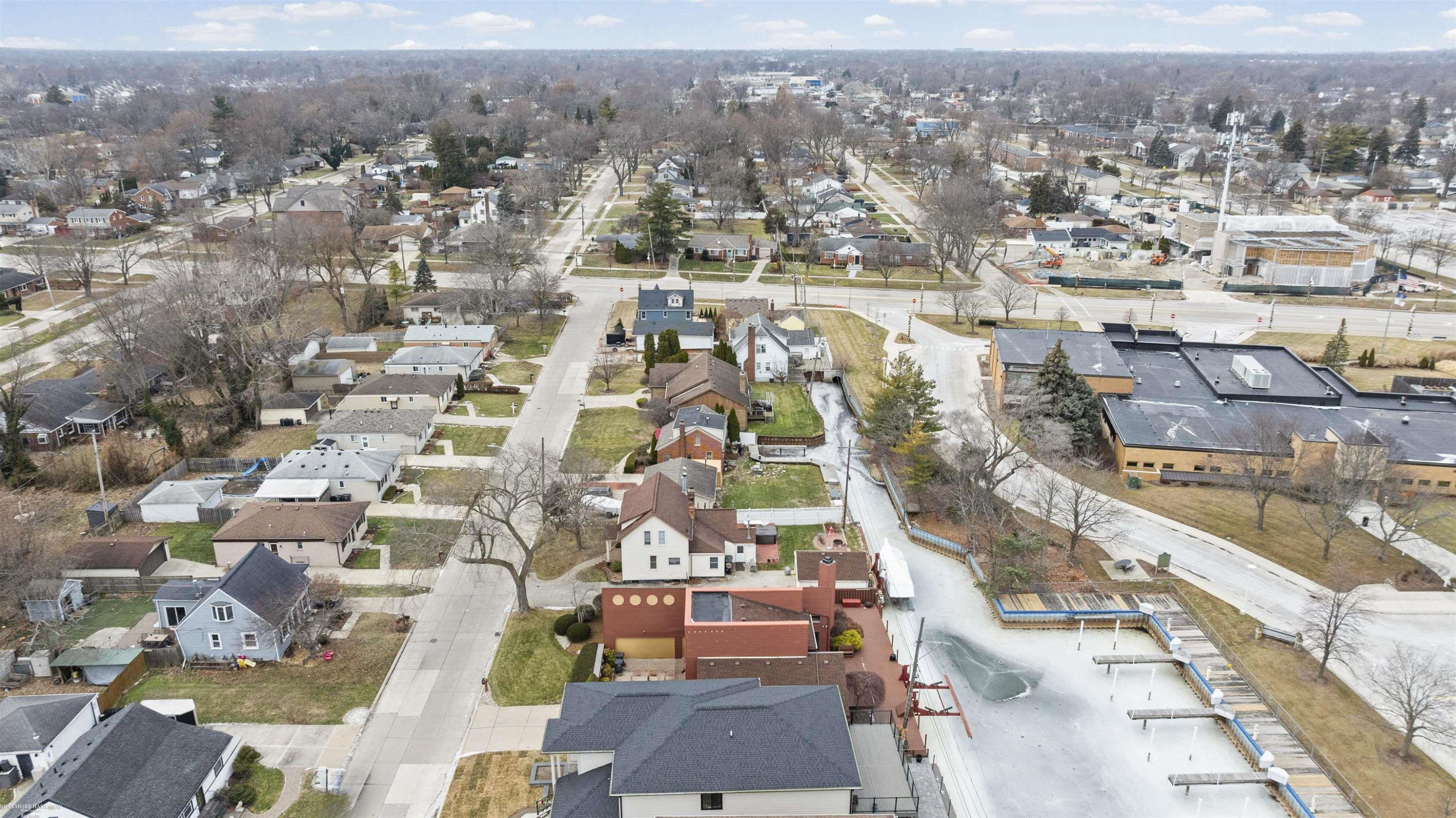 22437 Milner Street, Saint Clair Shores, MI 48081 — Photo 47