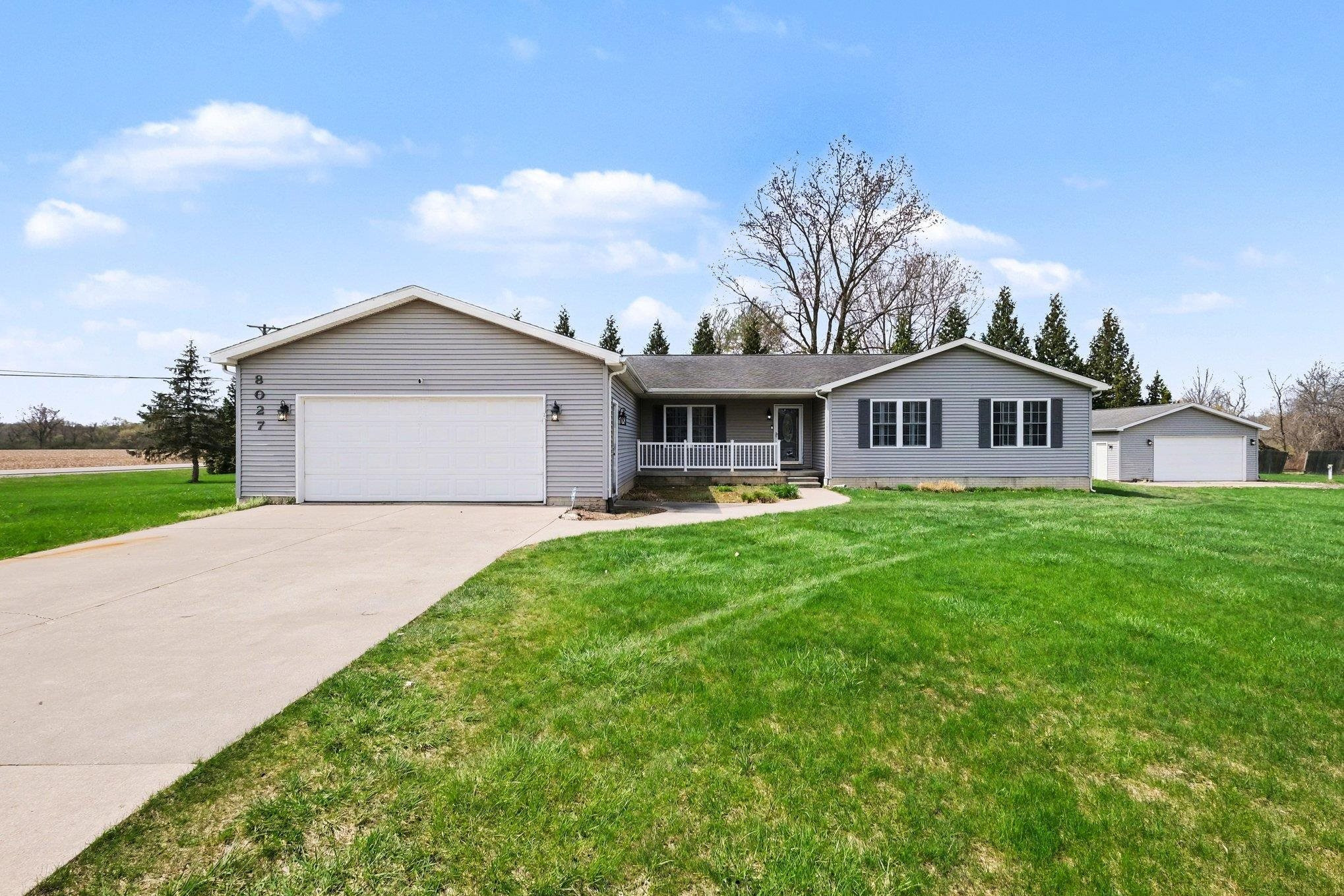 8027 N Webster Road, Mount Morris, MI 48458 — Photo 2