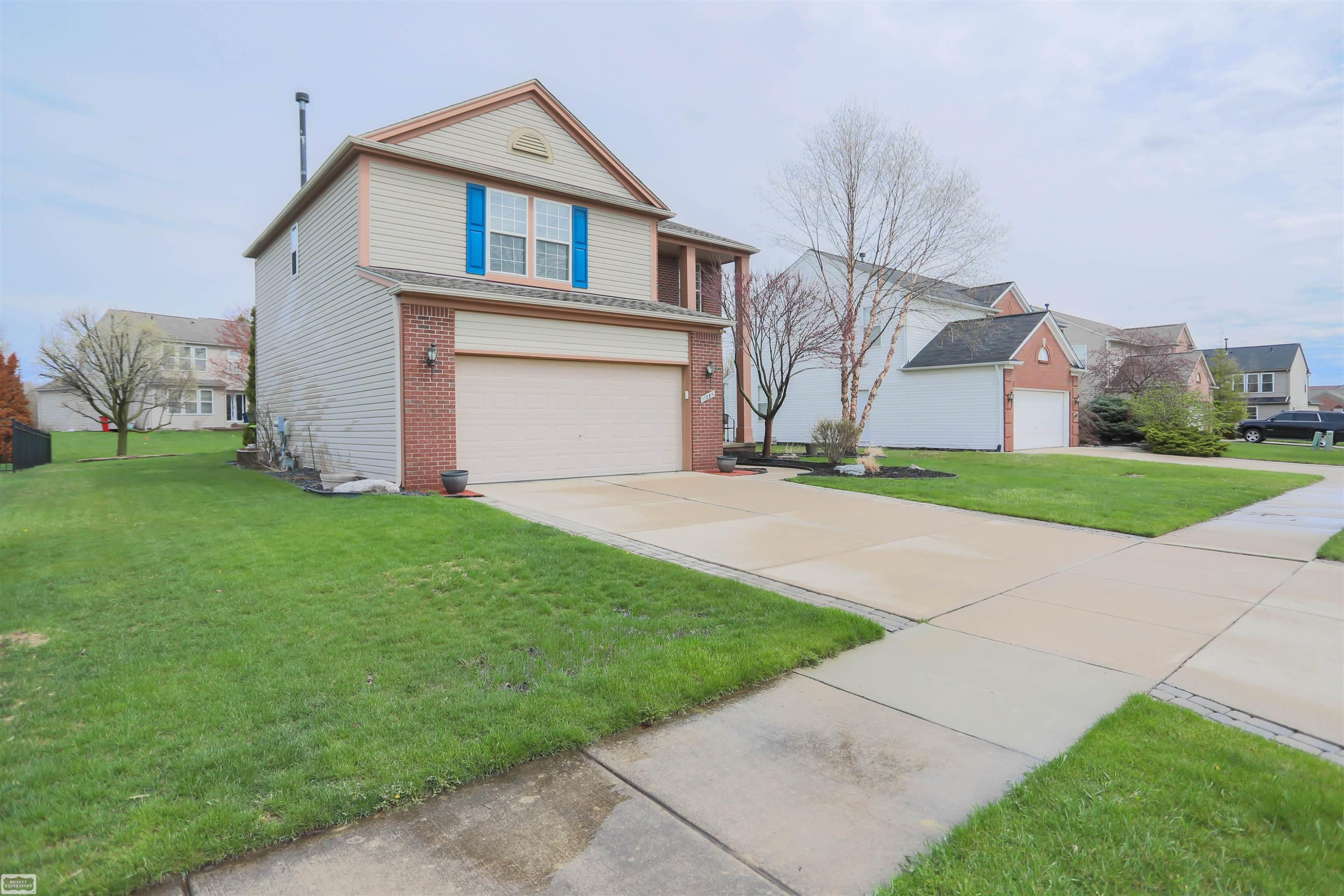 17889 Troon Trail, MI 48042 — Photo 2