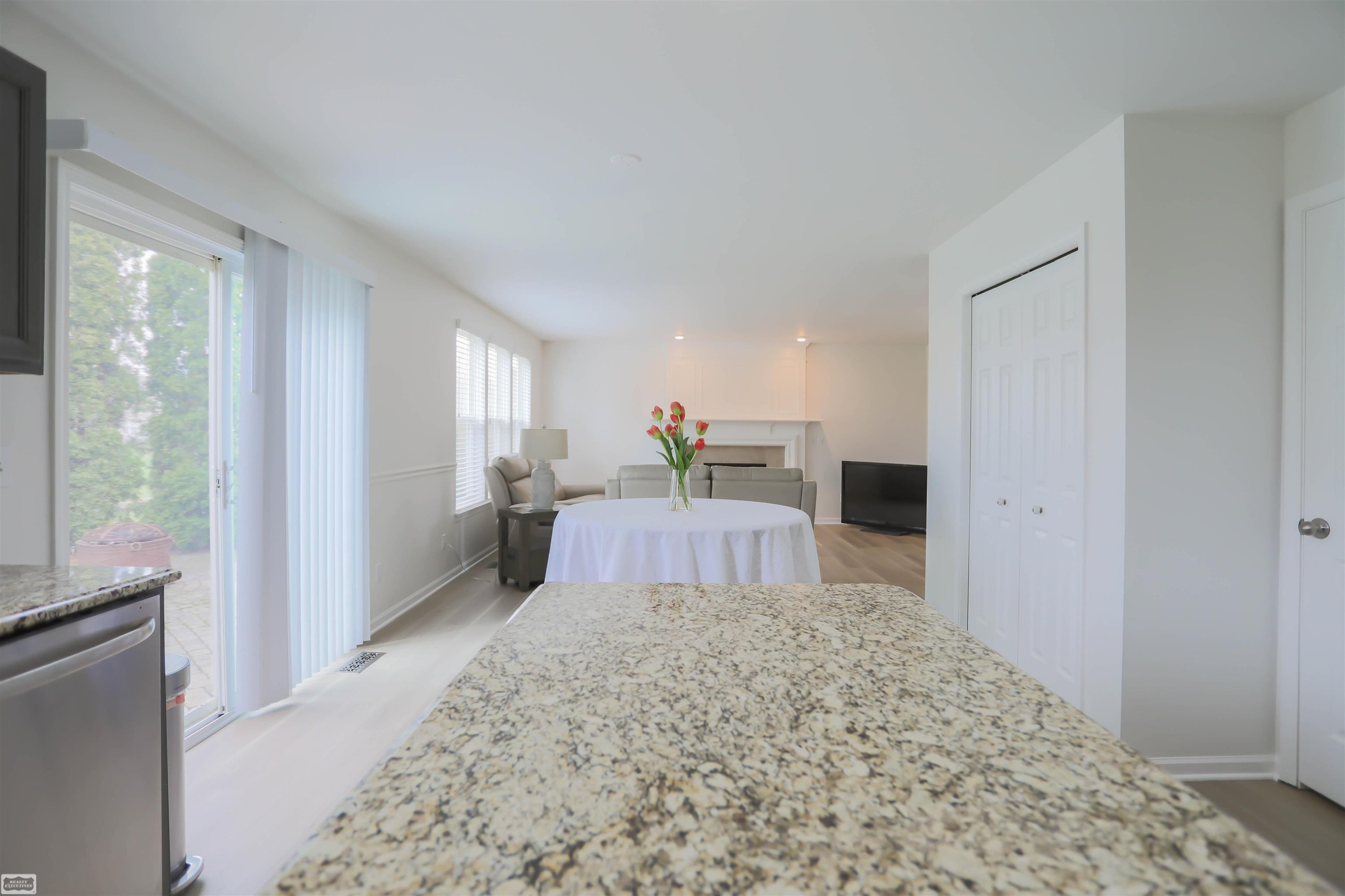 17889 Troon Trail, MI 48042 — Photo 9