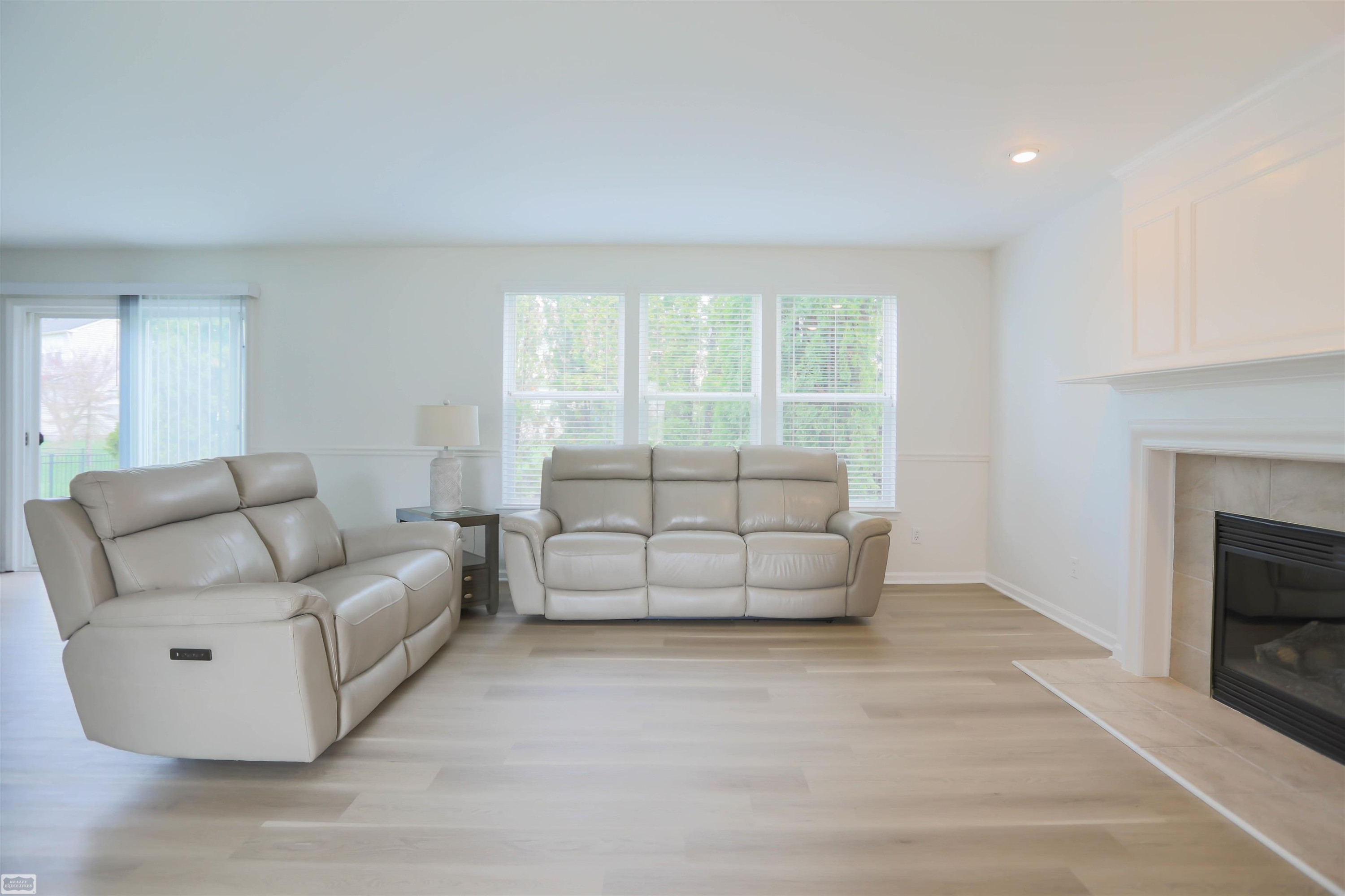 17889 Troon Trail, MI 48042 — Photo 20