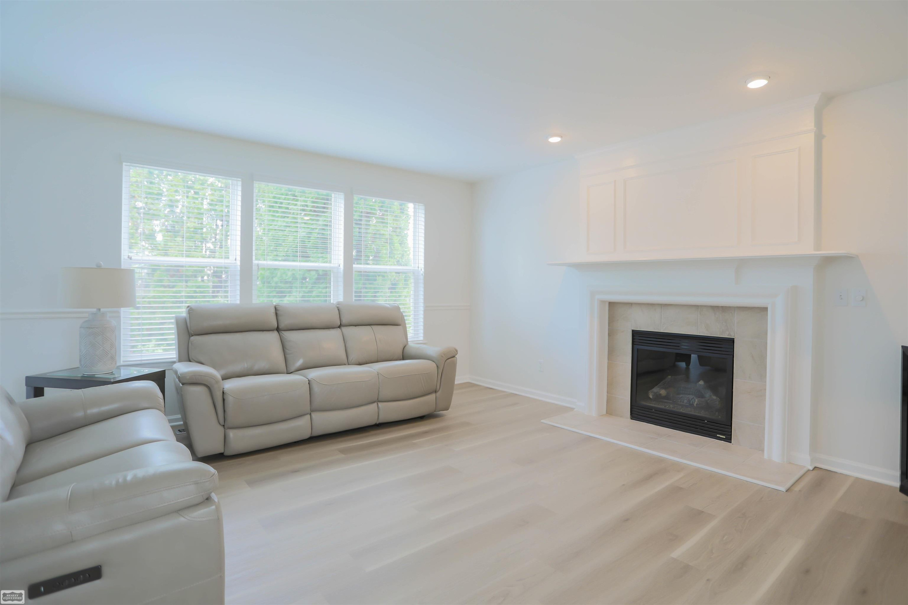 17889 Troon Trail, MI 48042 — Photo 22