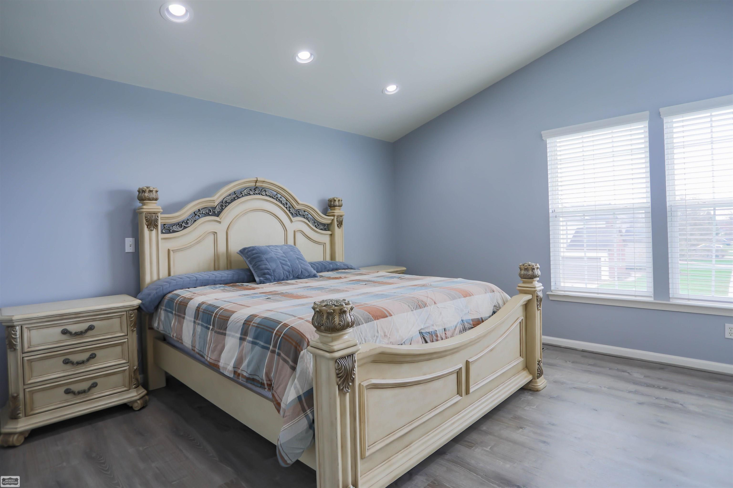 17889 Troon Trail, MI 48042 — Photo 27