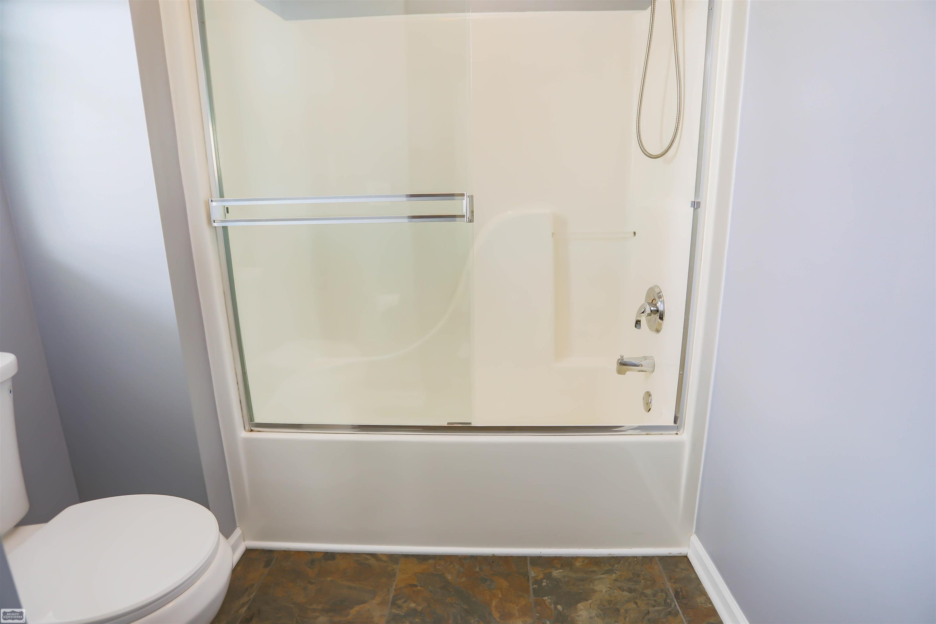 17889 Troon Trail, MI 48042 — Photo 34