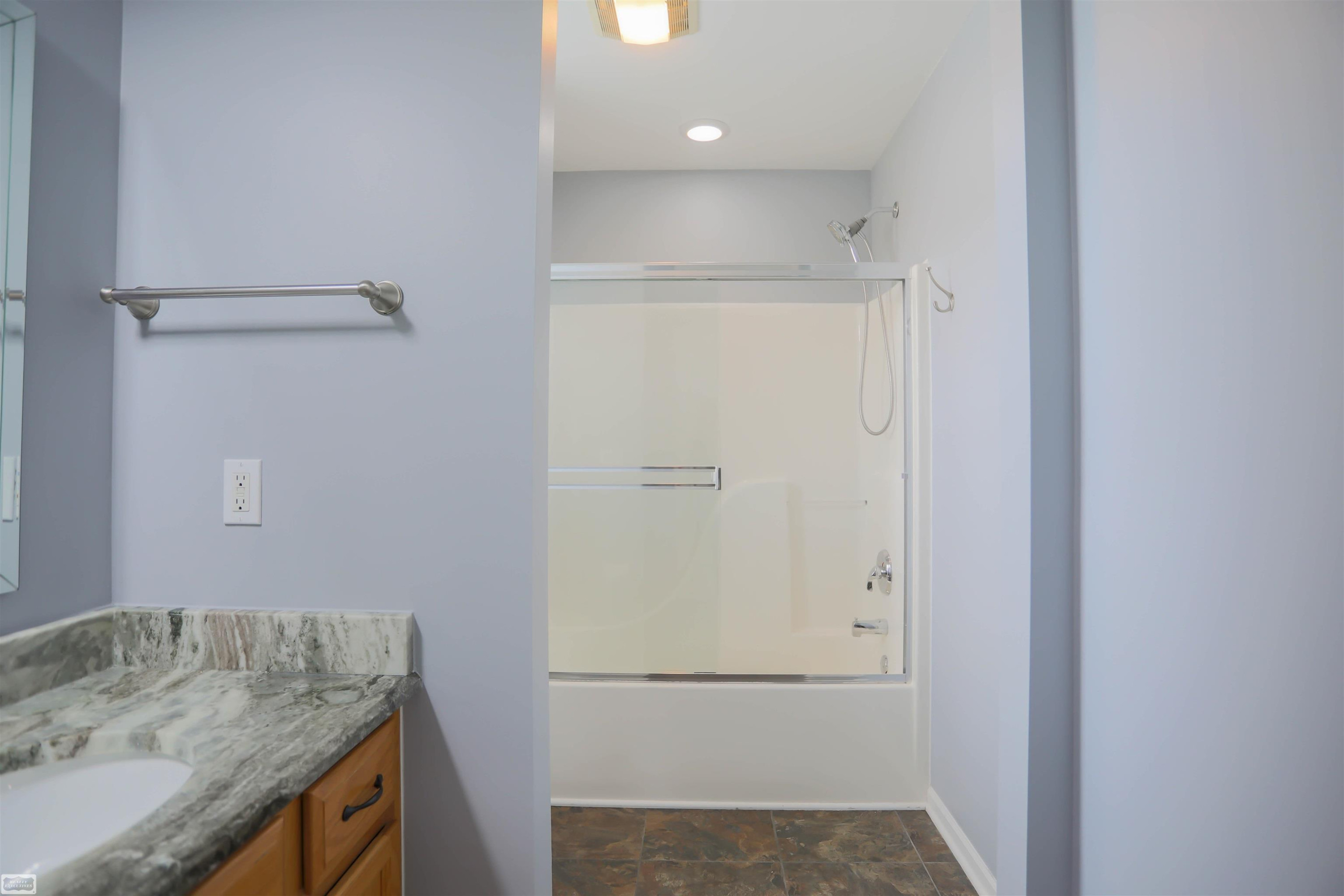 17889 Troon Trail, MI 48042 — Photo 42