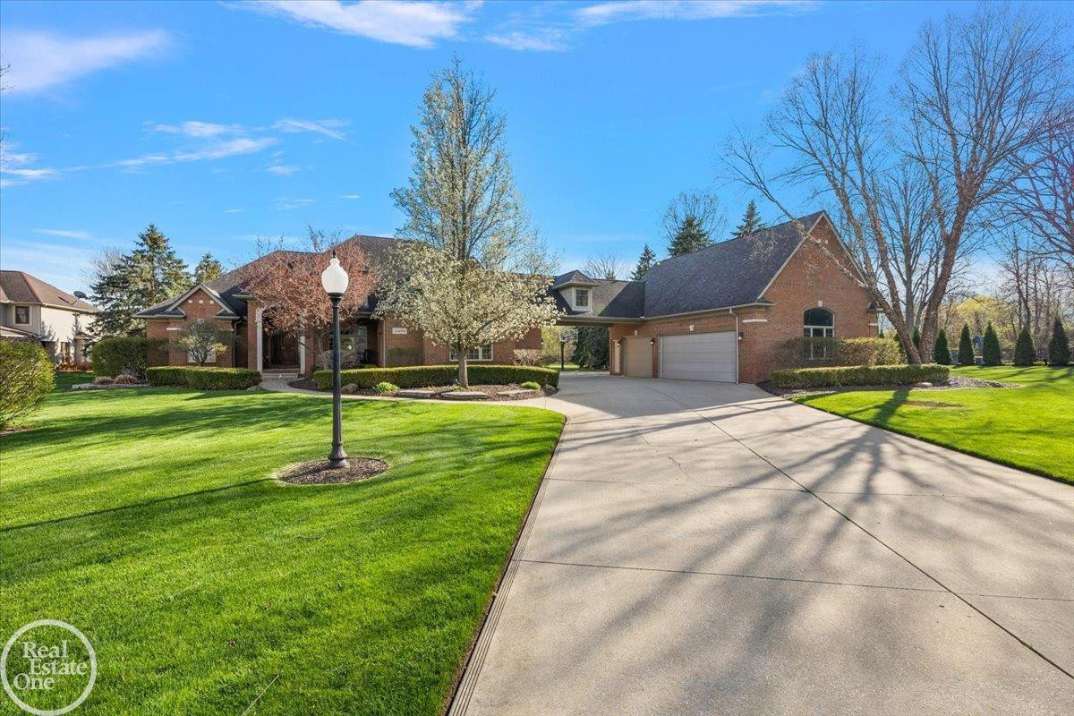 11484 Bayberry Drive, Unit #3, MI 48065 — Photo 3