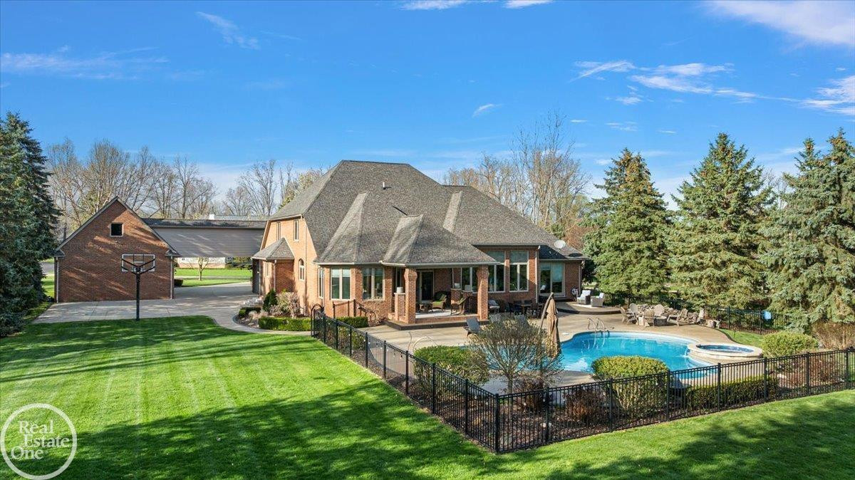 11484 Bayberry Drive, Unit #3, MI 48065 — Photo 9
